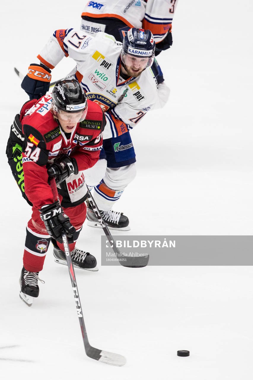 Malmö Redhawks Marcus Sylvegård och Växjös Martin