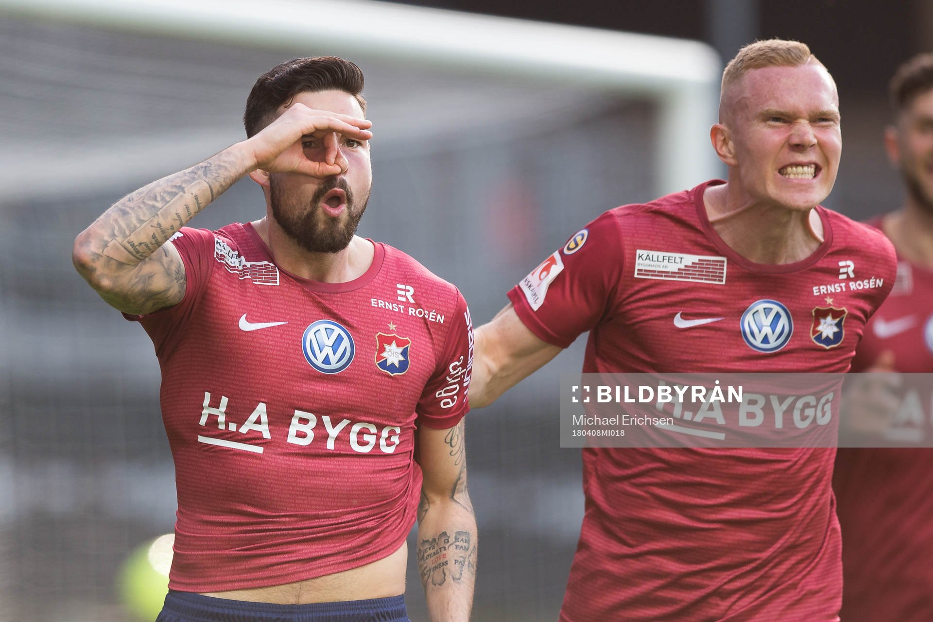 Örgrytes Diego Montiel jublar ihop med David Engström