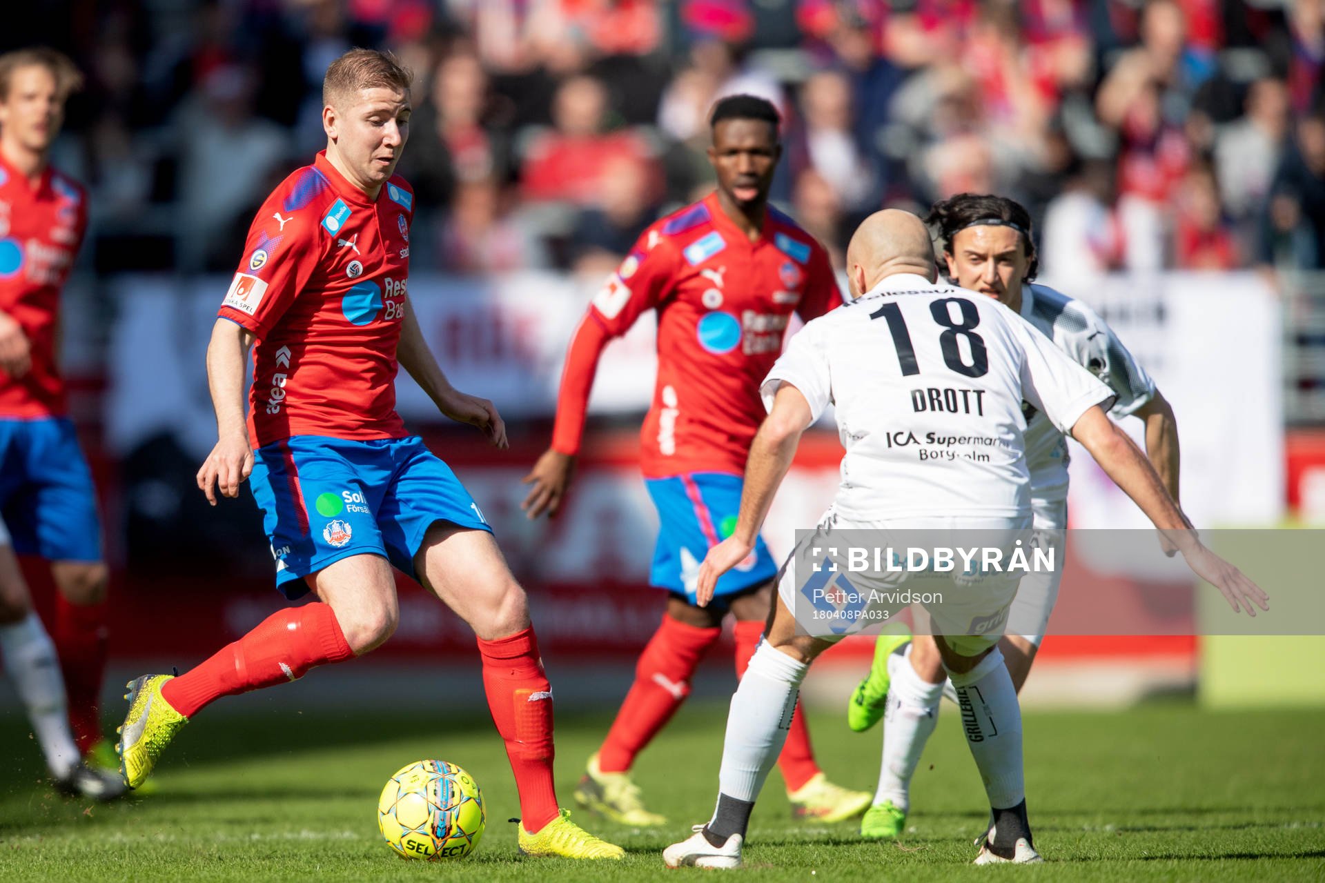 Helsingborgs Darijan Bojanic nder fotbollsmatchen i