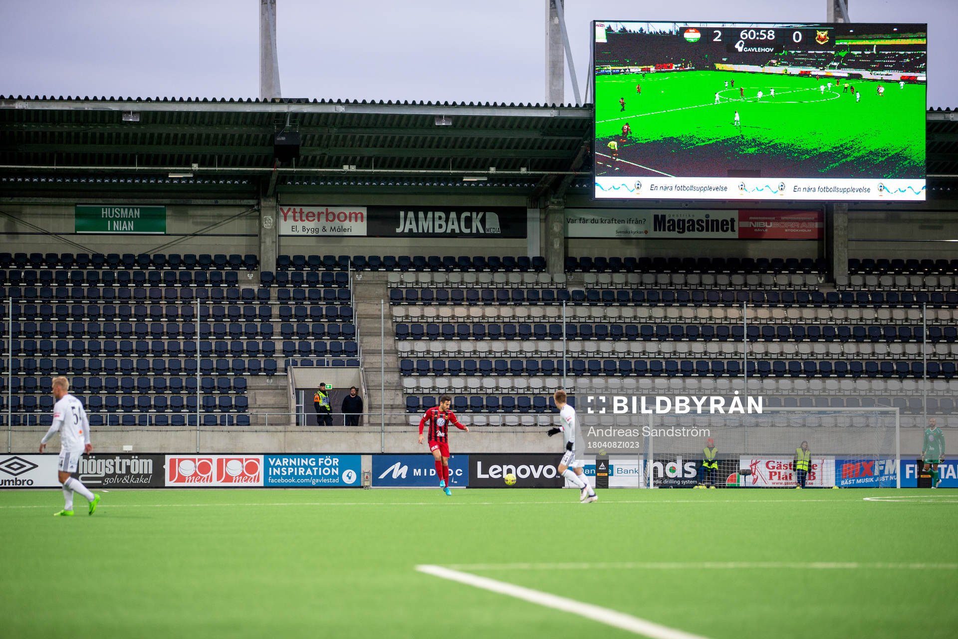 Tomma läktare på Gavlevallen