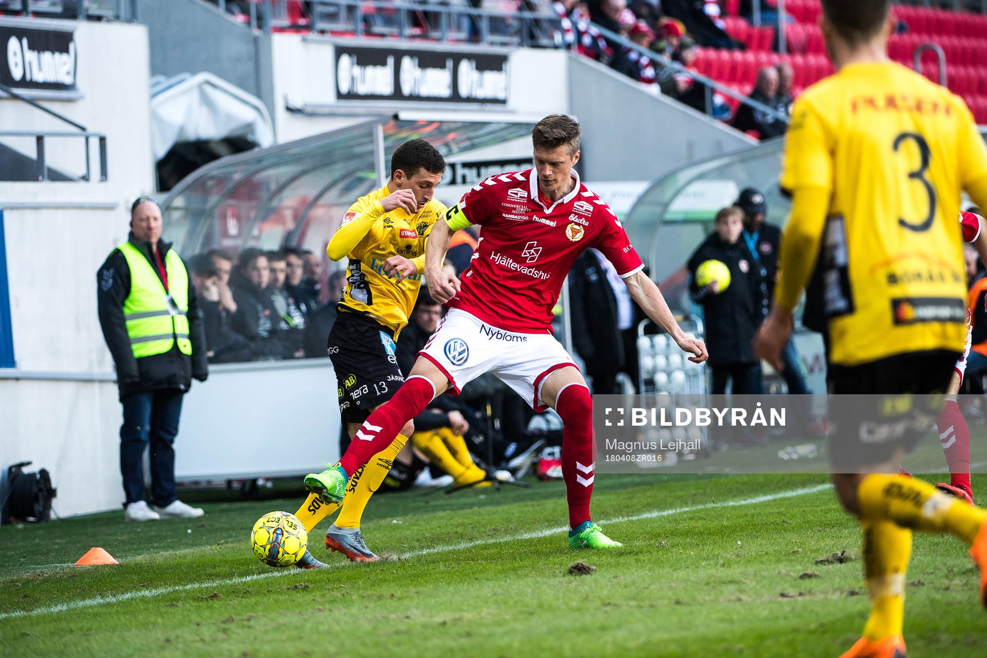 Kalmars Viktor Elm och Elfsborgs Arian Kabashi