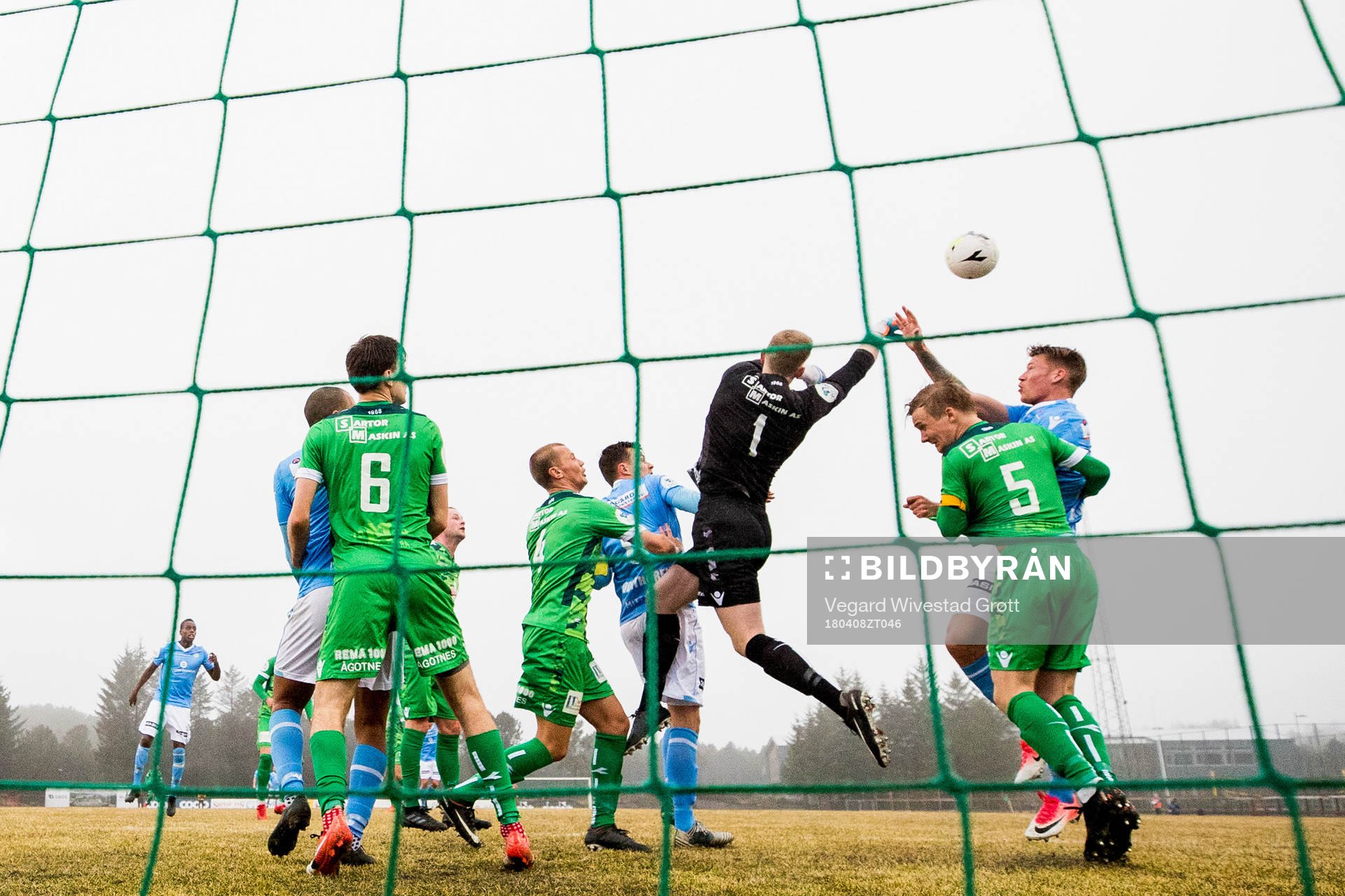Goalkeeper Egil Selvik of Nest-Sotra with a save