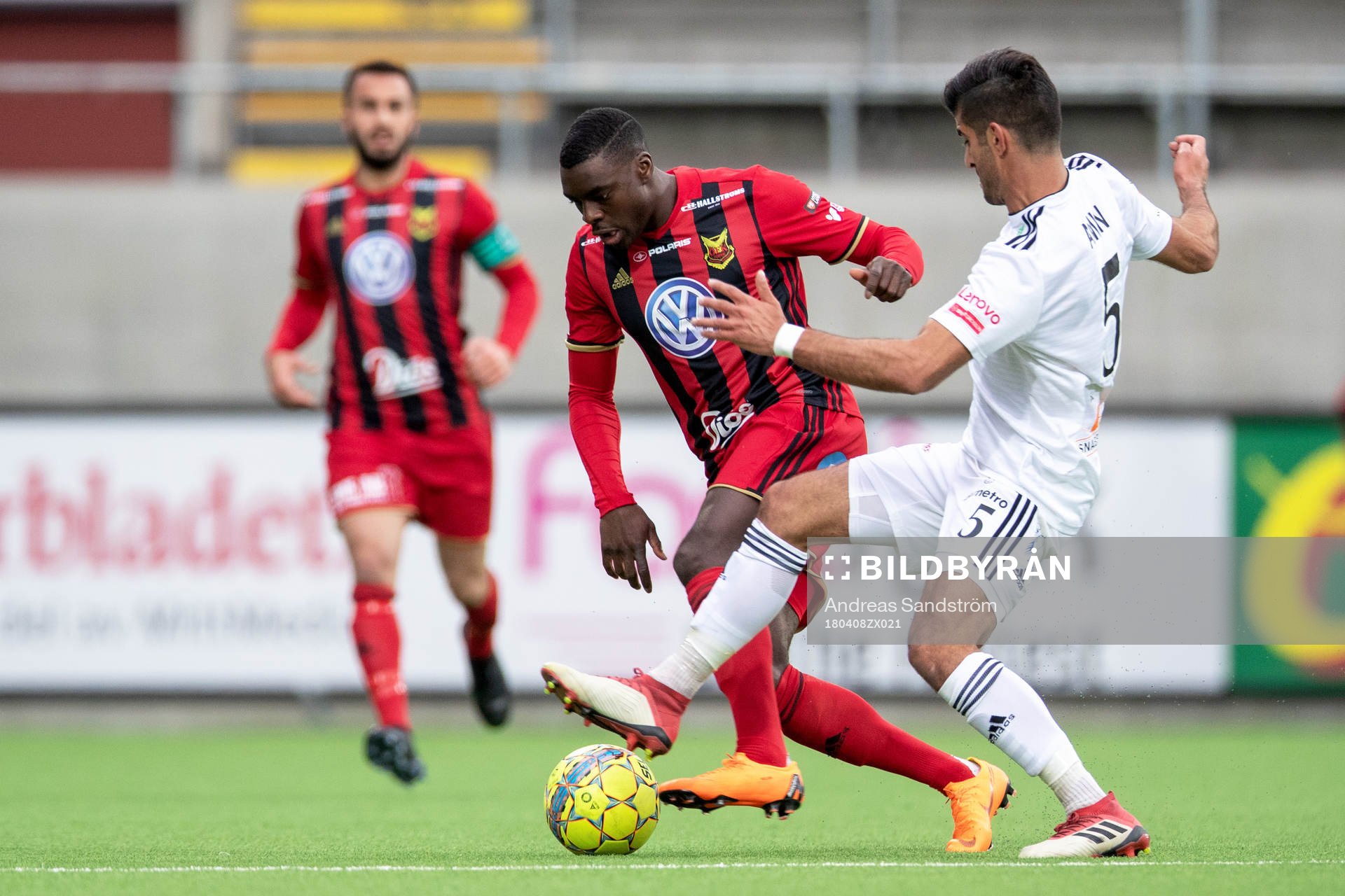 Östersunds Ken Sema och Dalkurds Rewan Amin