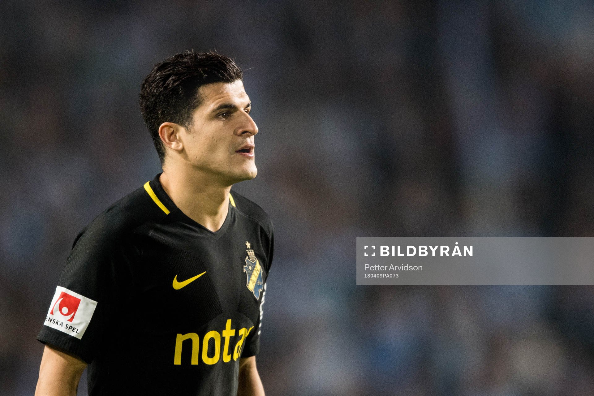 s Tarik Elyounoussi