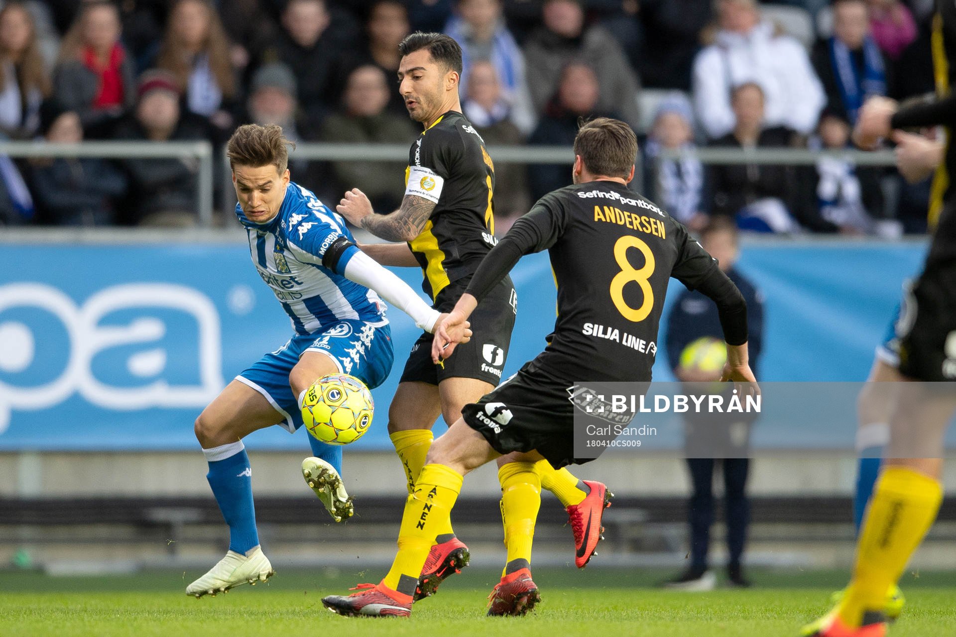 IFK Göteborgs Amin Affane och Hammarbys Jiloan Hamad i