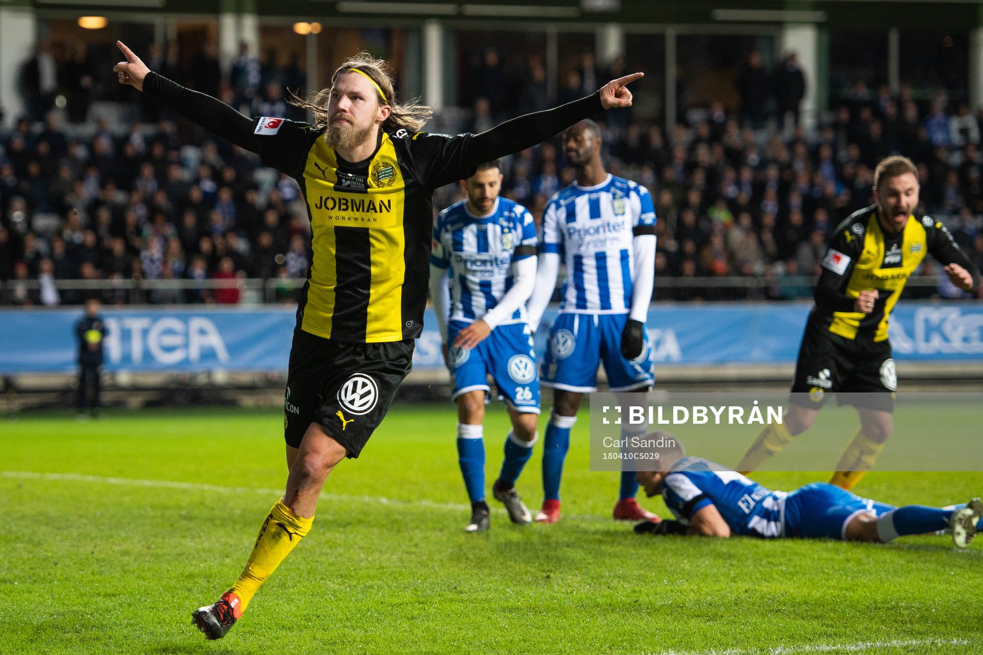 Hammarbys Björn Paulsen jublar