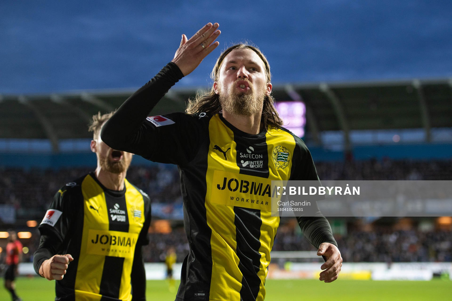 Hammarbys Björn Paulsen jublar