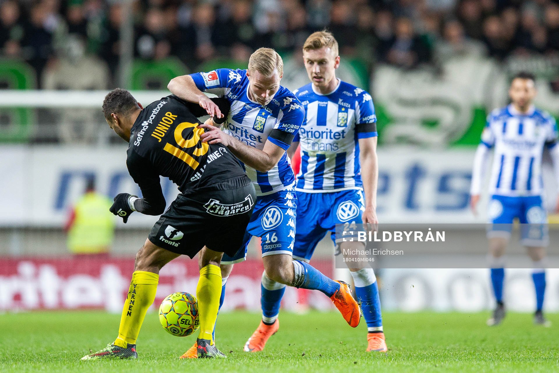 Hammarbys Serge-Junior Martinsson Ngouali ohch IFK
