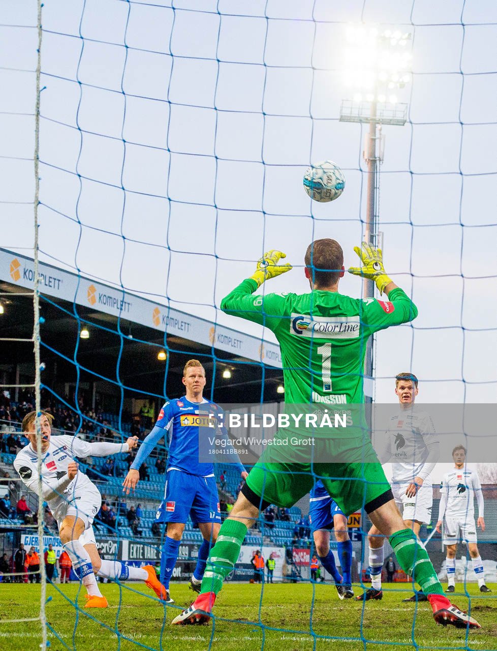 Andreas Helmersen of Ranheim scores 1-2 behind goalkeeper