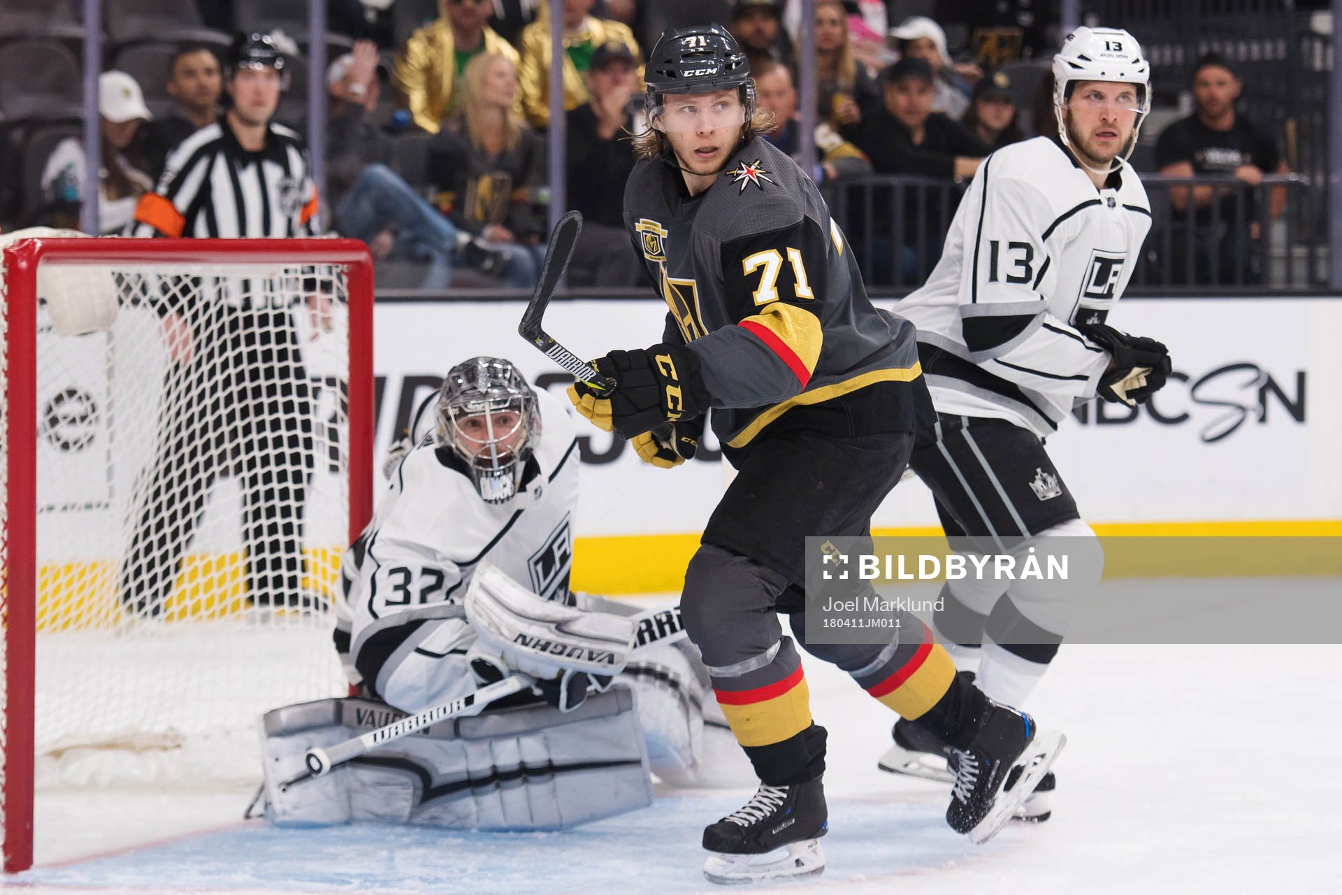 Vegas William Karlsson utmanar Los Angeles målvakt