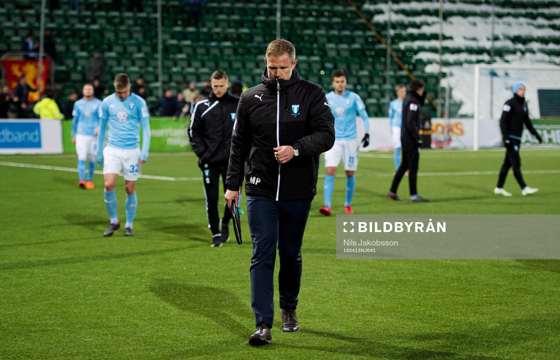 Malmö FFs tränare Magnus Pehrsson deppar