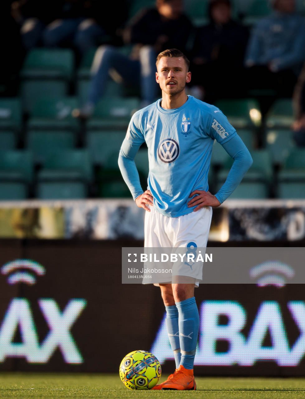 Malmö FFs Arnór Ingvi Traustason är redo att slå en