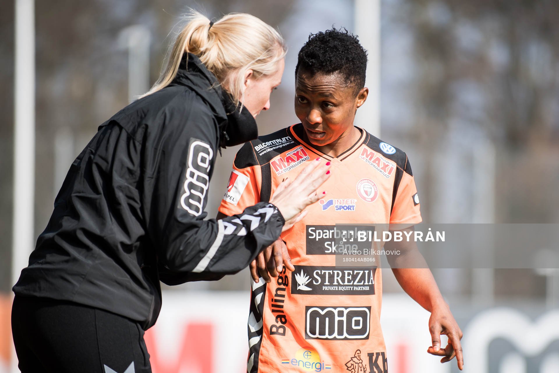 Kristianstads tränare Elisabet Gunnarsdóttir och Ogonna