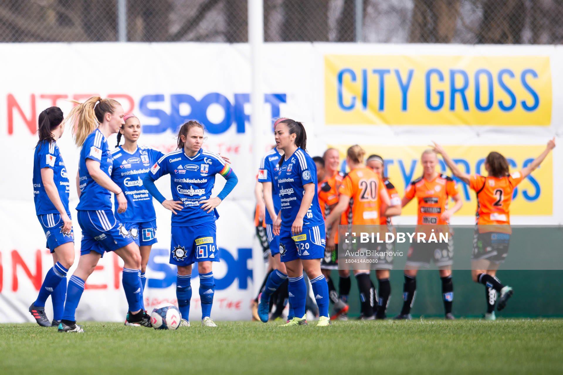 Kristianstads Therese Ivarsson jublar medan Vittsjös