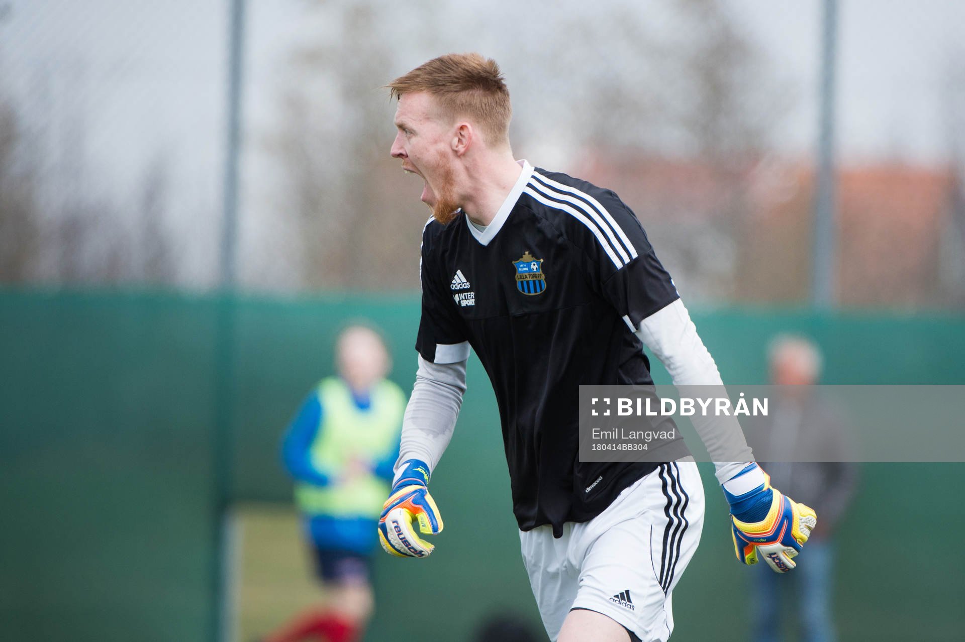 Lilla Torgs  Målvakt Joel Smidje under fotbollsmatchen i division 4 sydvästra mellan Bjärred och Lilla Torg den 14 april 2018  i Bjärred.