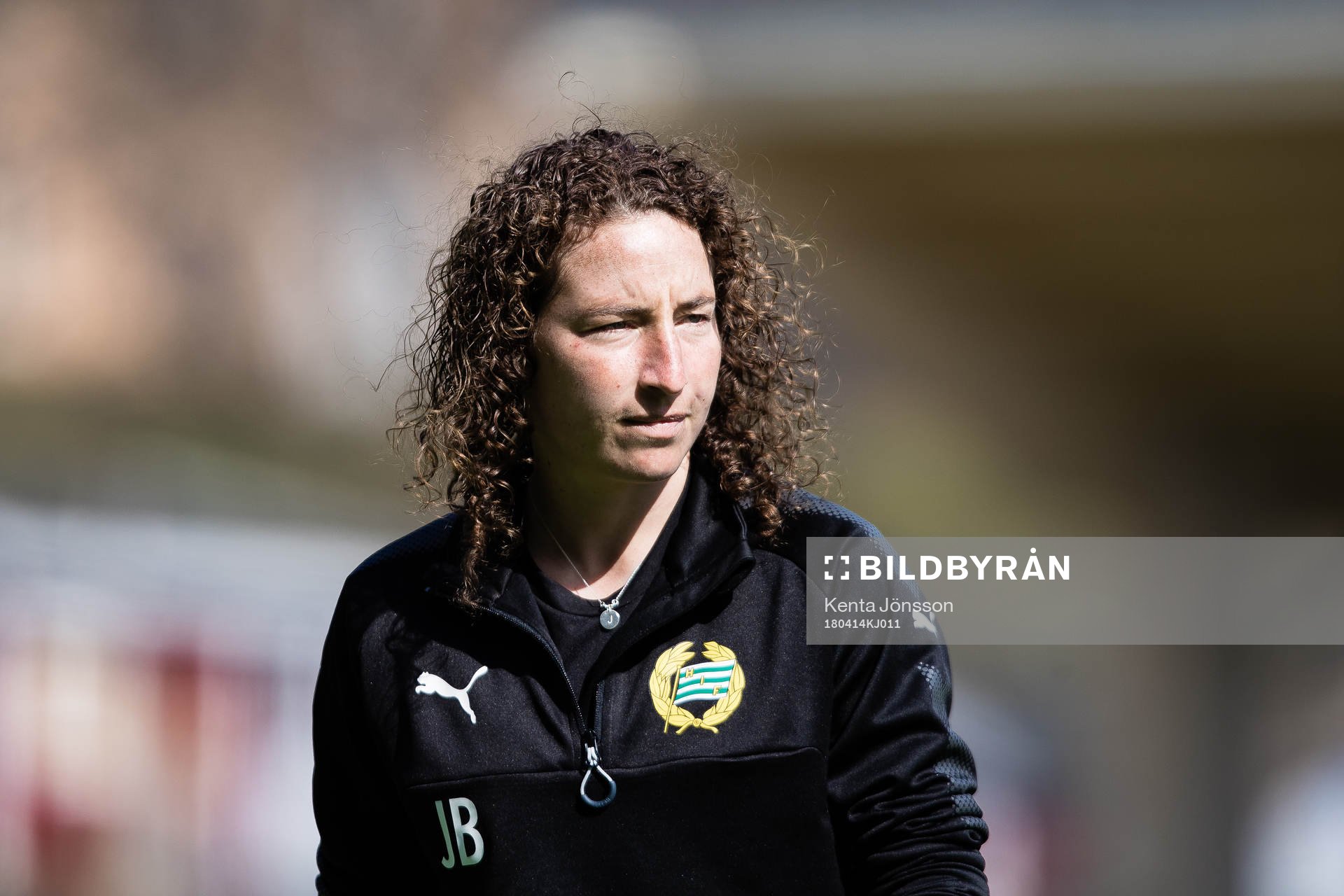 Hammarbys assisterande tränare Jackie Bachteler innan