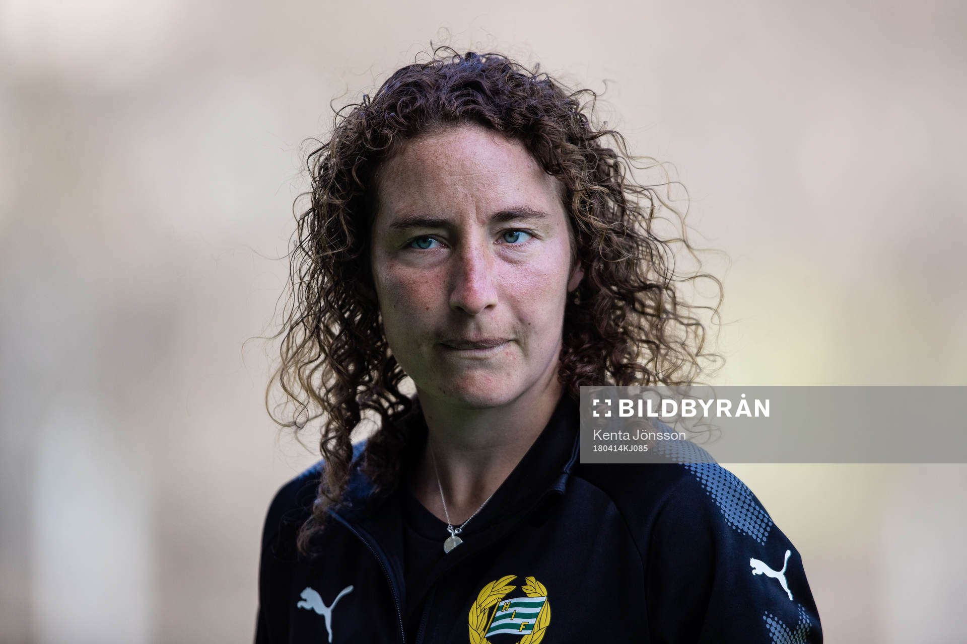 Hammarbys assisterande tränare Jackie Bachteler innan
