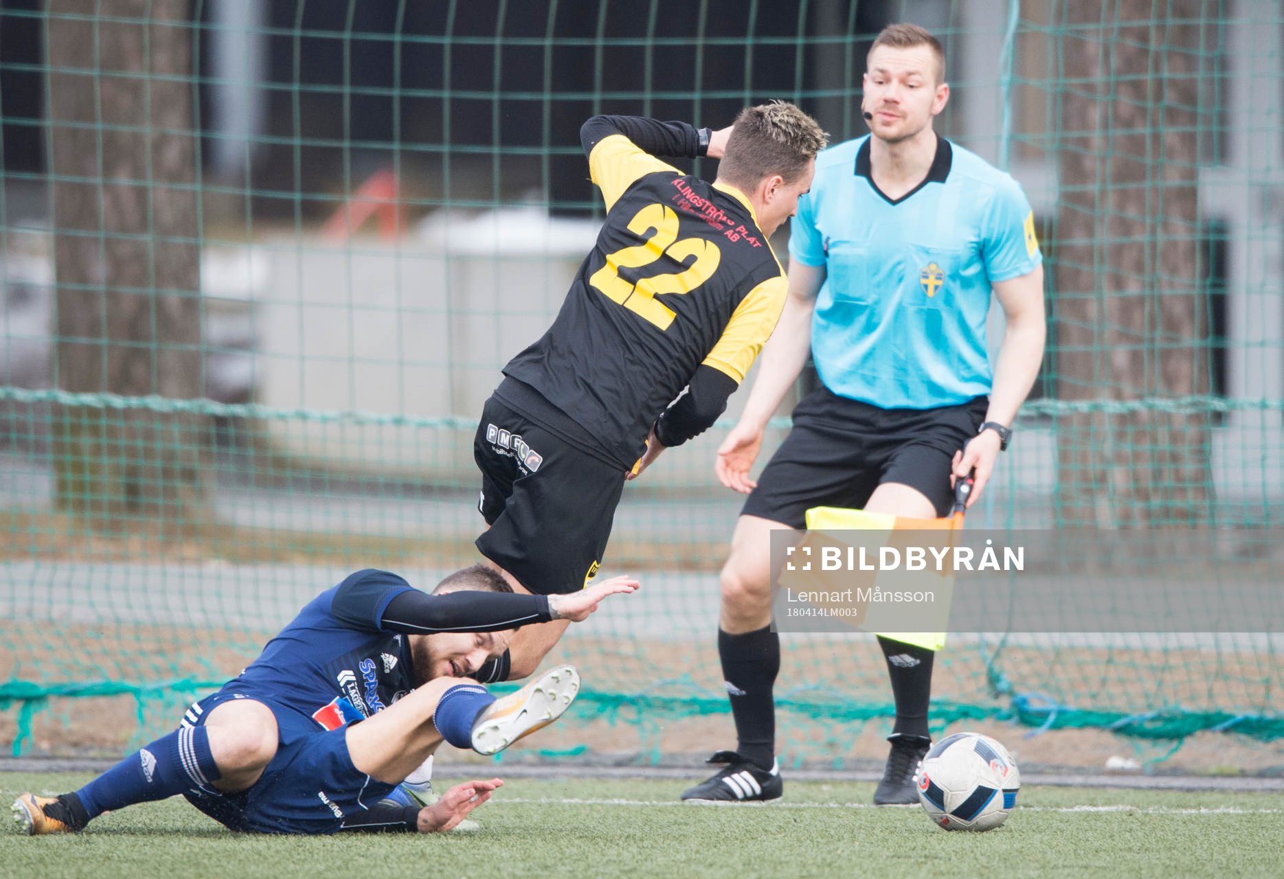 IFK Hässleholms Danny Gunnarsson i matchen i division 2