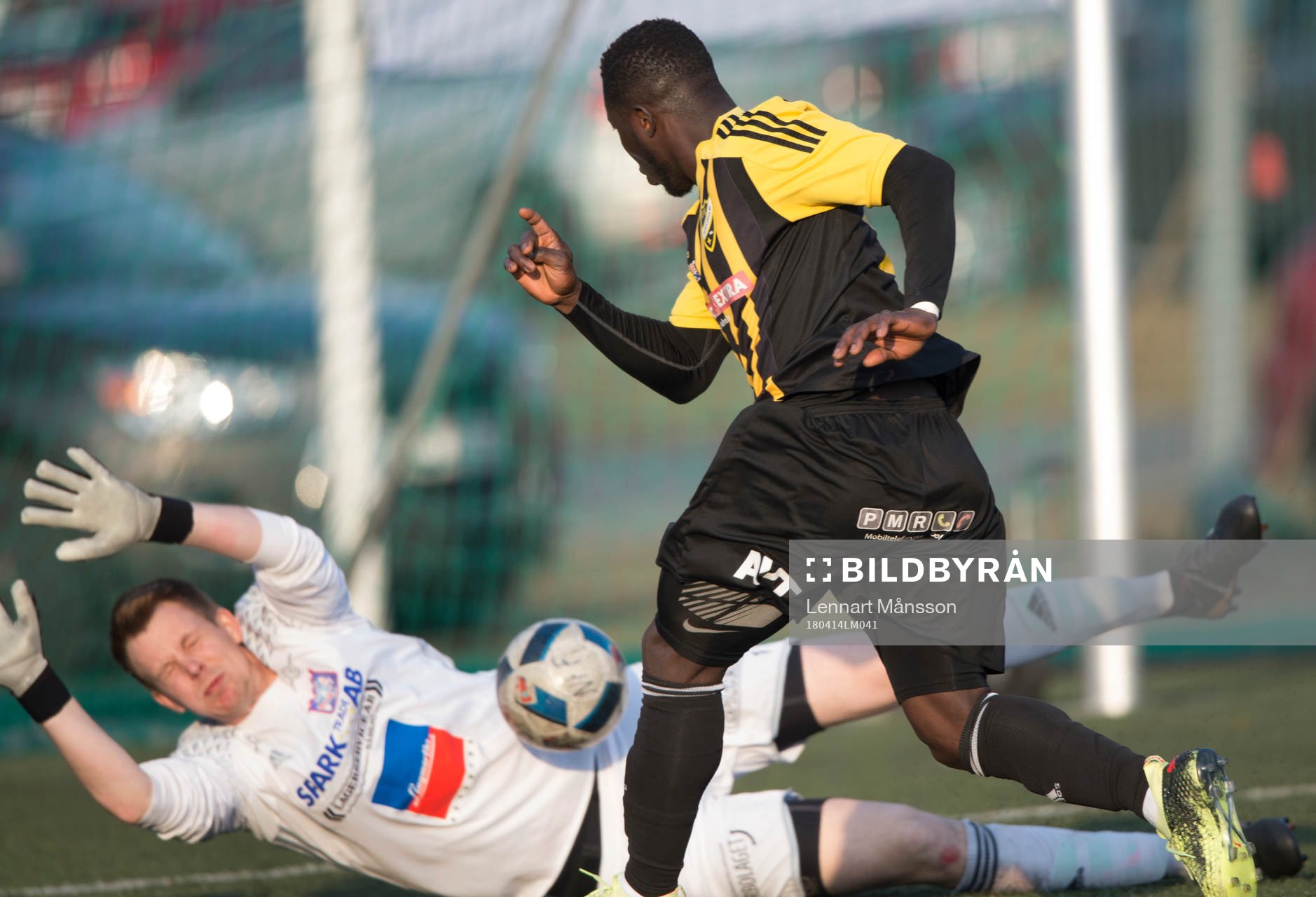 IFK Hässleholms Mike Andrew i matchen i division 2 mellan