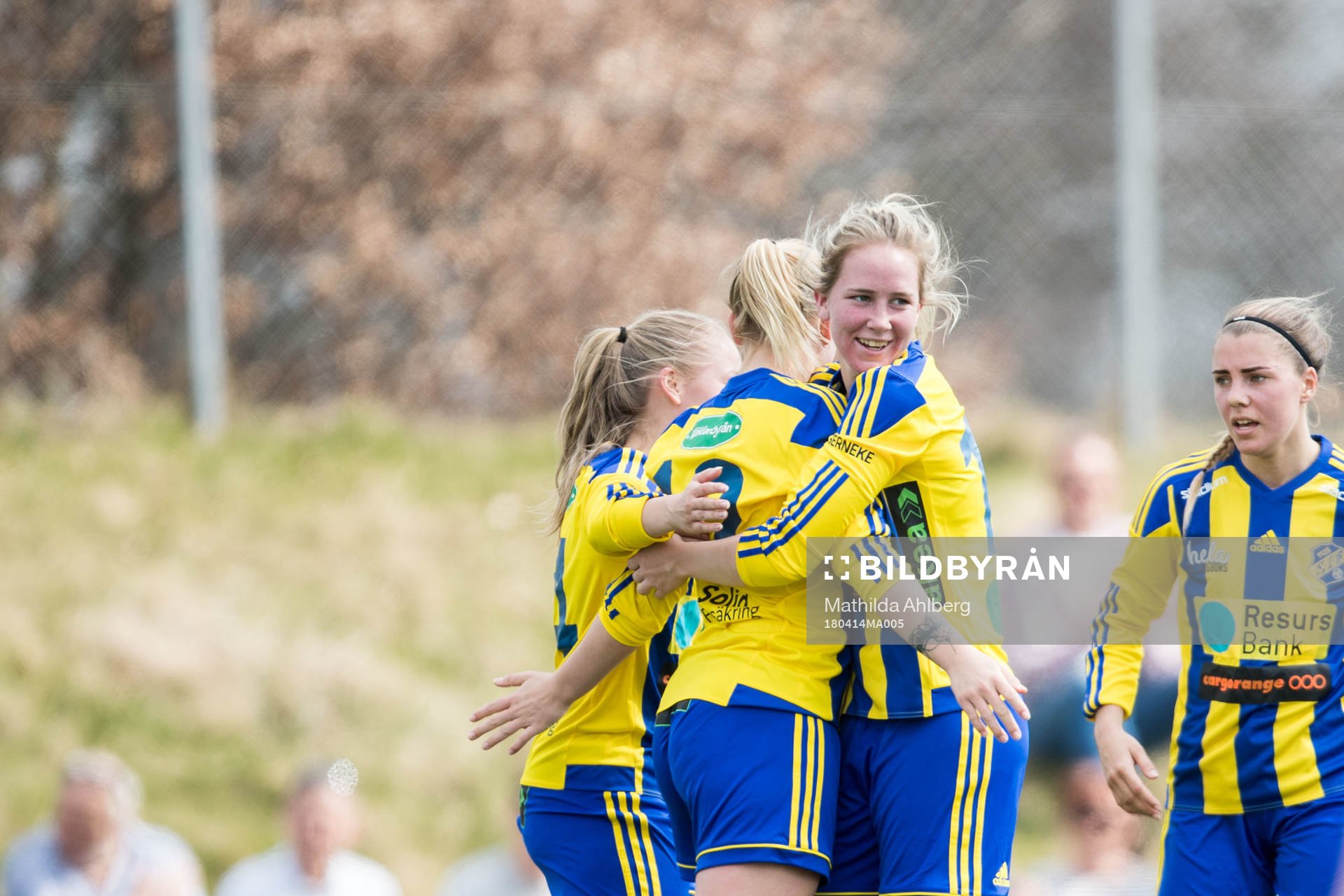 Eskilsminnes spelare jublar