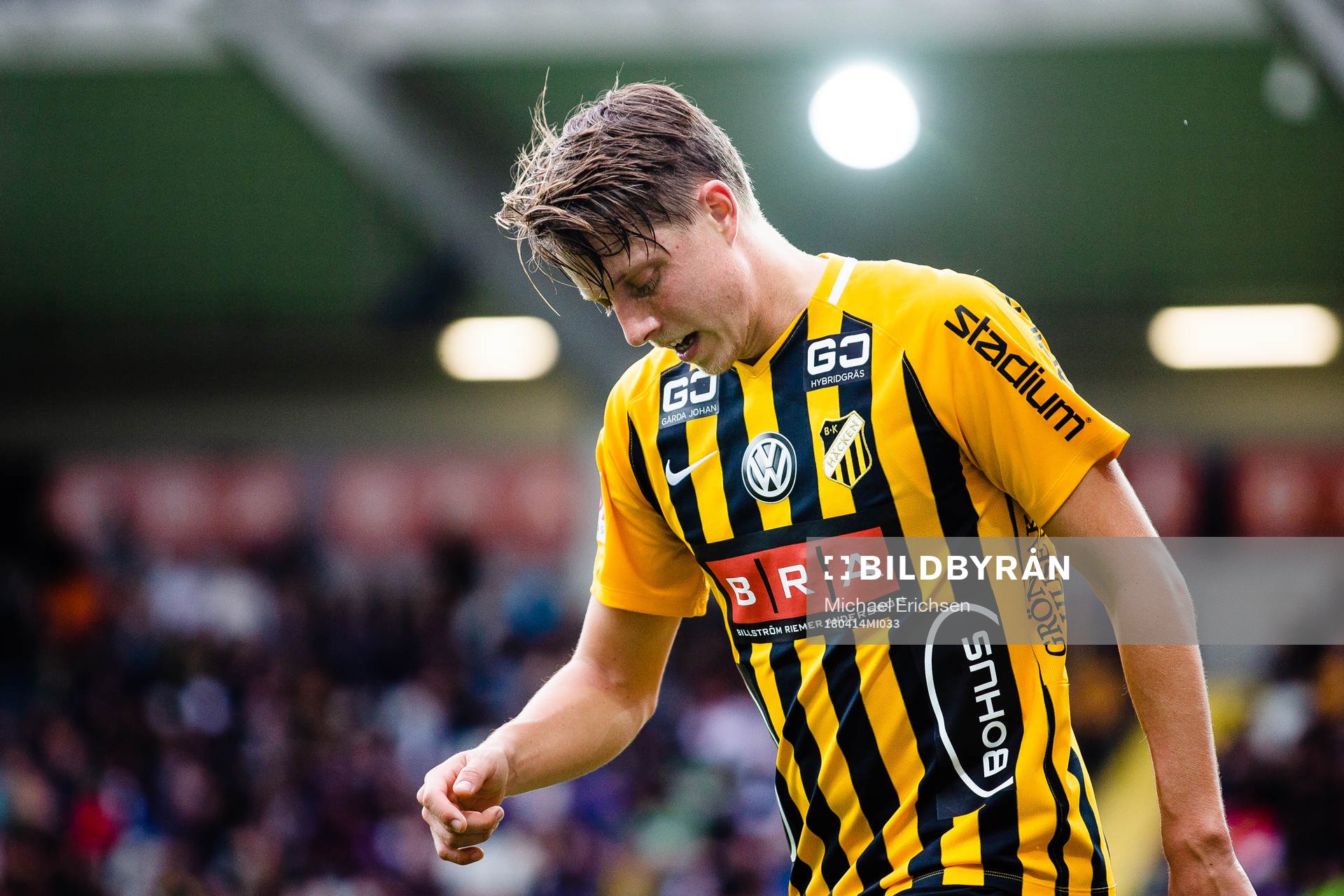 Häckens Viktor Lundberg deppar