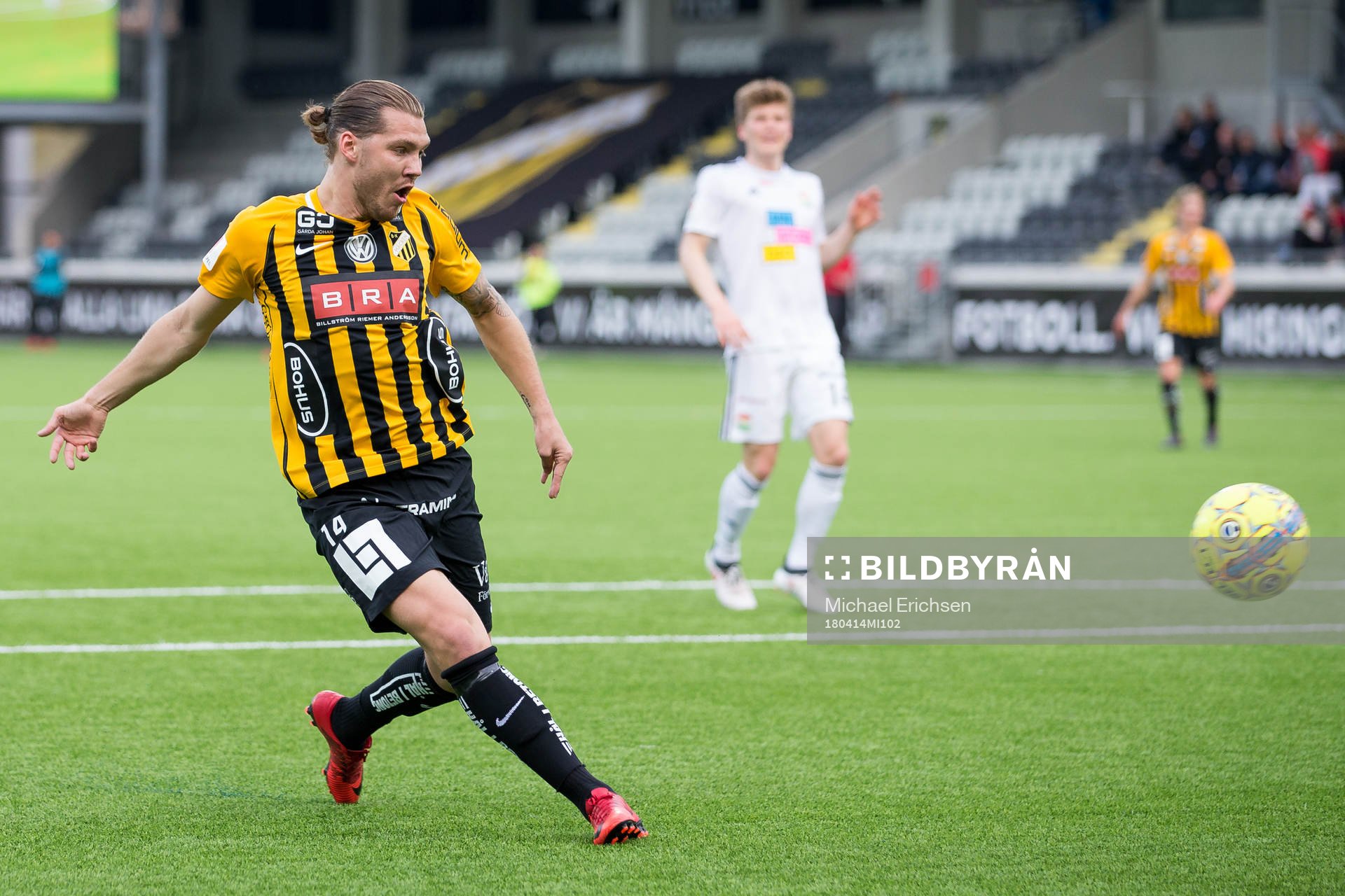Häckens Karl Bohm skjuter 3-0