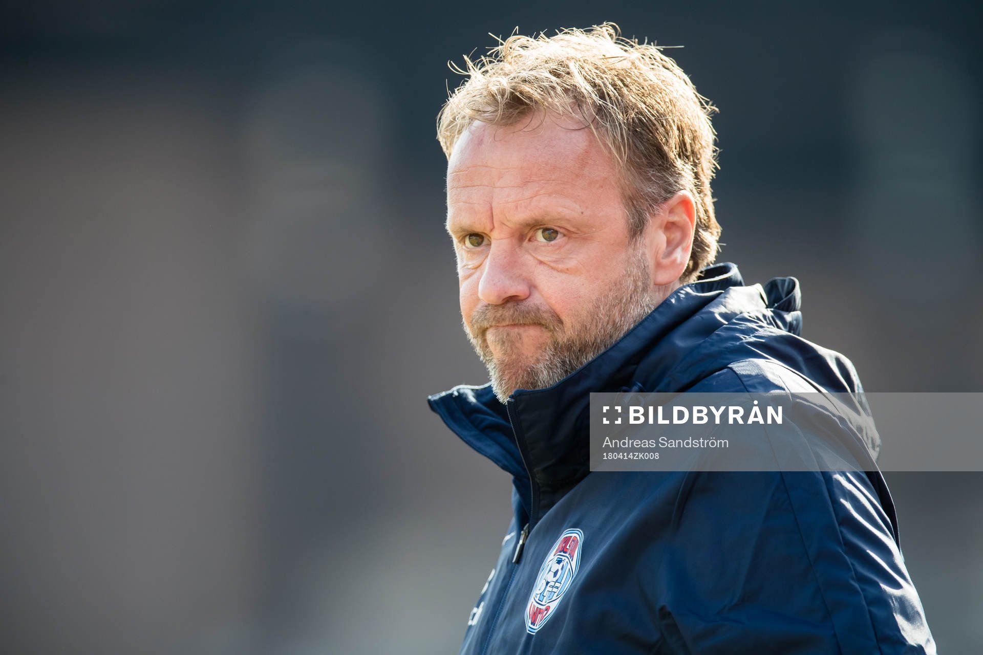 Eskilstunas tränare Jonas Björkgren under fotbollsmatchen i Damallsvenskan mellan Djurgården och Eskilstuna den 14 April 2018 i Stockholm.