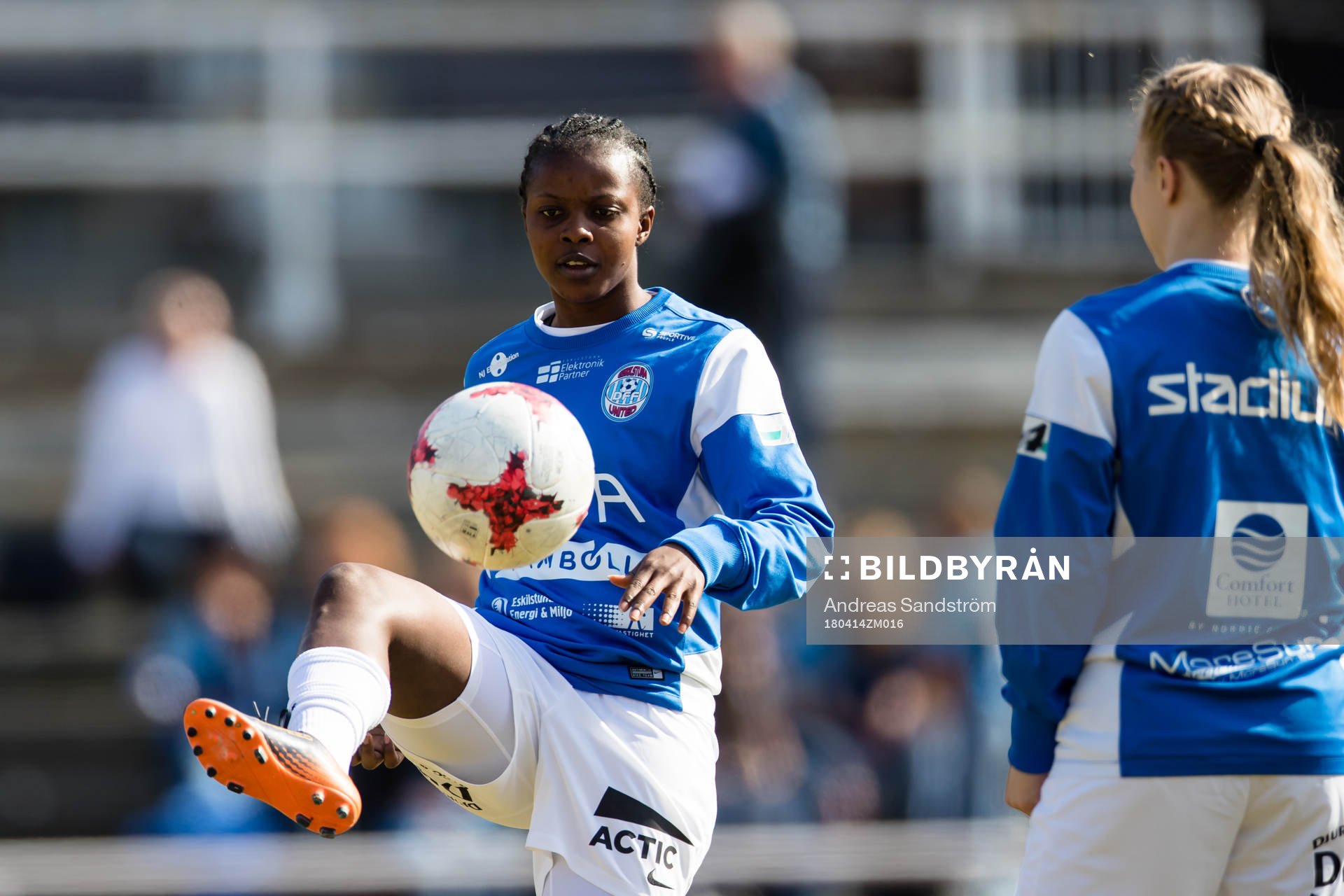 Eskilstunas Ngozi Okobi väjer upp