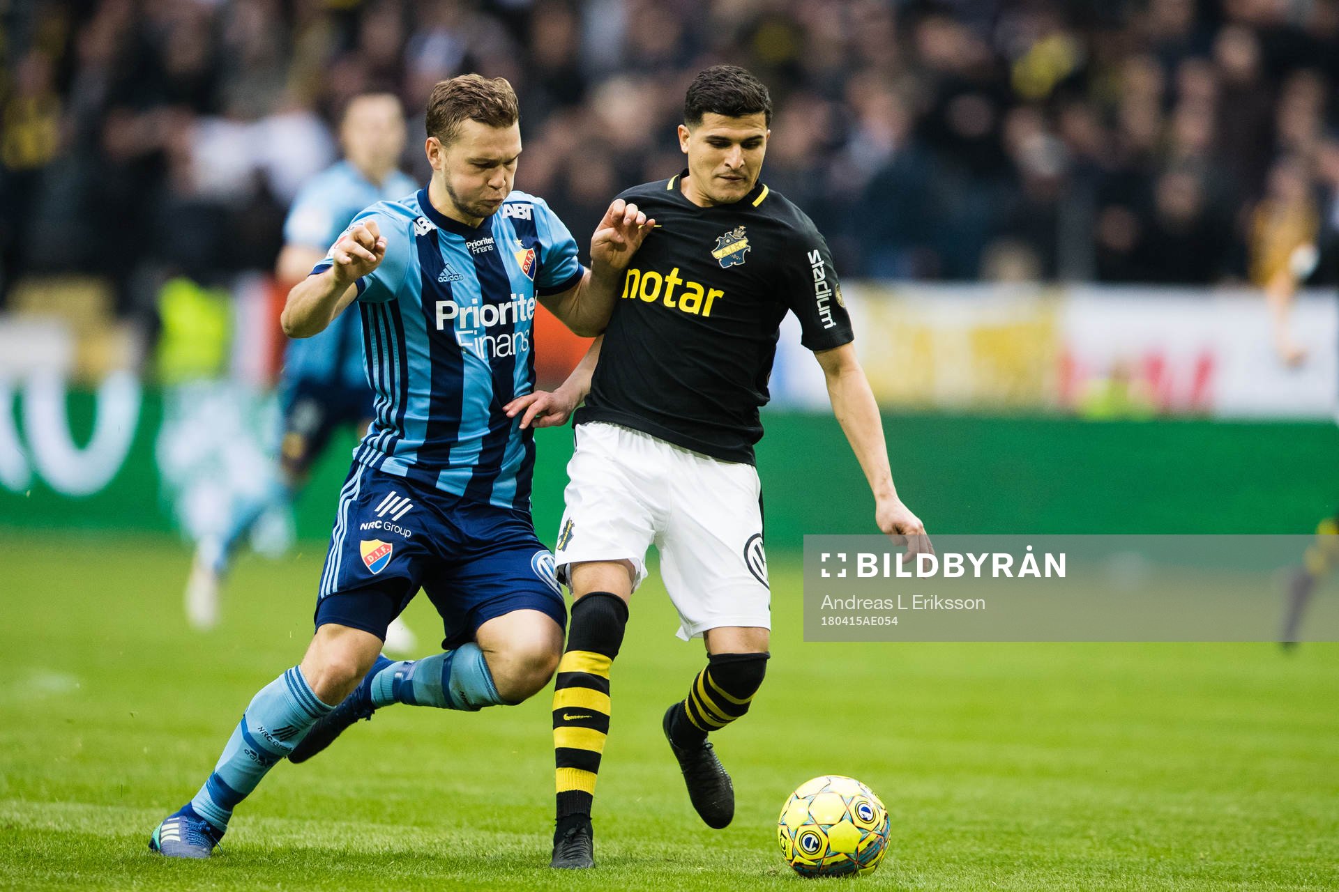 s Tarik Elyounoussi