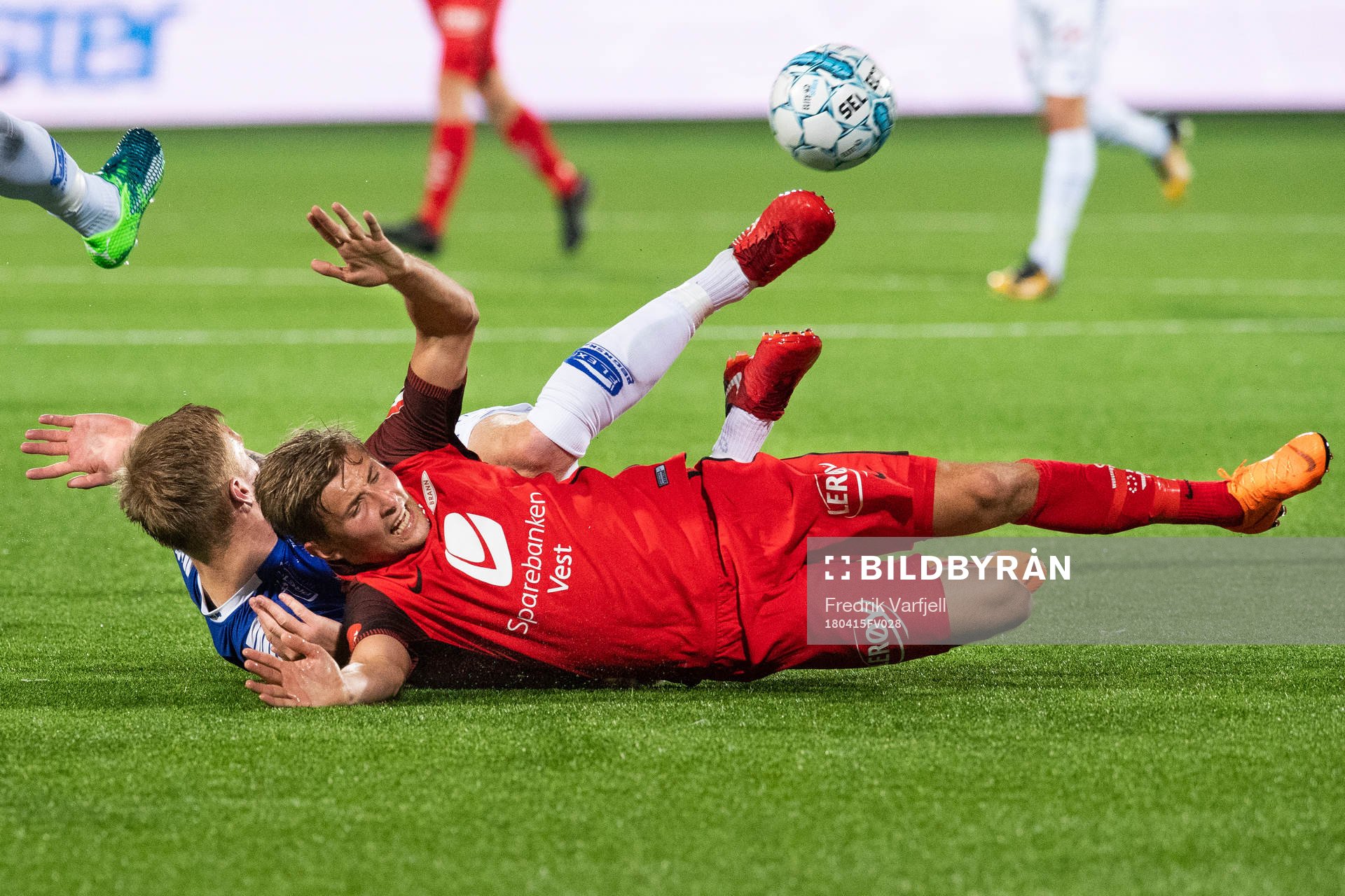 Joonas Tamm of Sarpsborg 08 and Steffen Lie Skålevik of