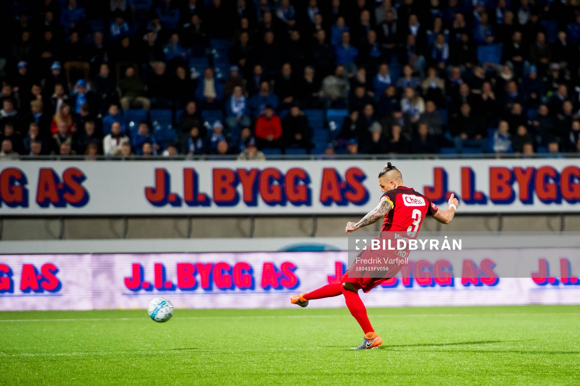 Vito Wormgoor of Brann scores 1-2