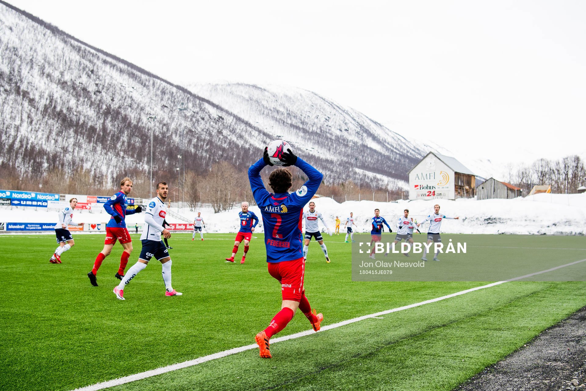 Steffen Skogvang Pedersen of Tromsdalen with a throw