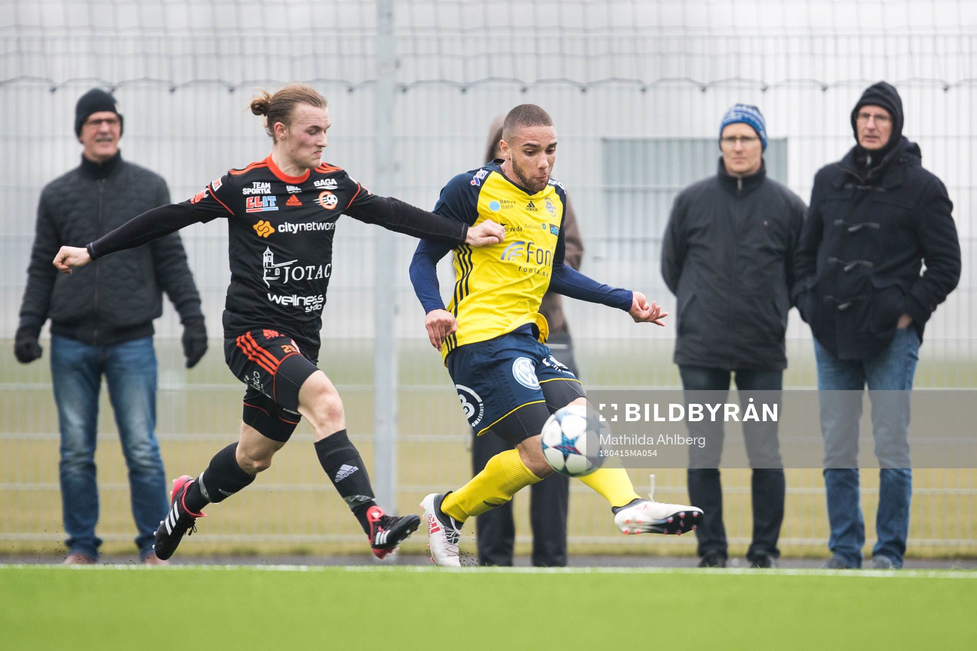 Karlskronas Emil Alexandersson och Ängelholms Alex Simovski