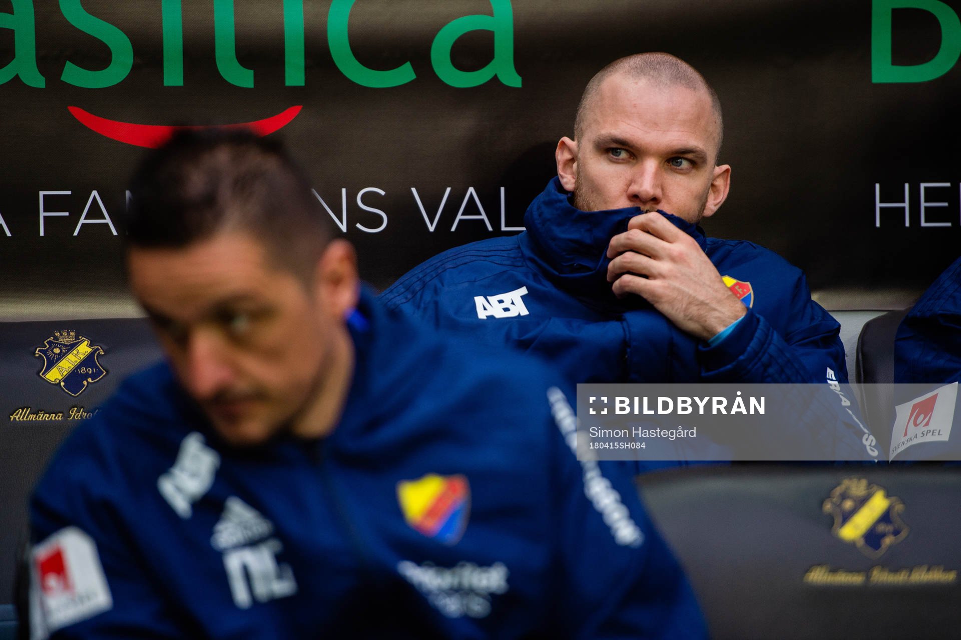 Djurgårdens Marcus Danielson på bänken