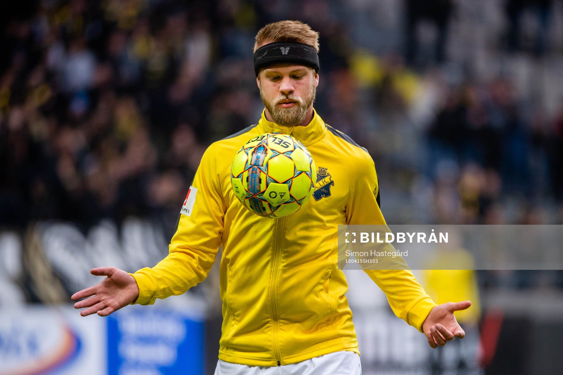s Daniel Sundgren före fotbollsmatchen i Allsvenskan