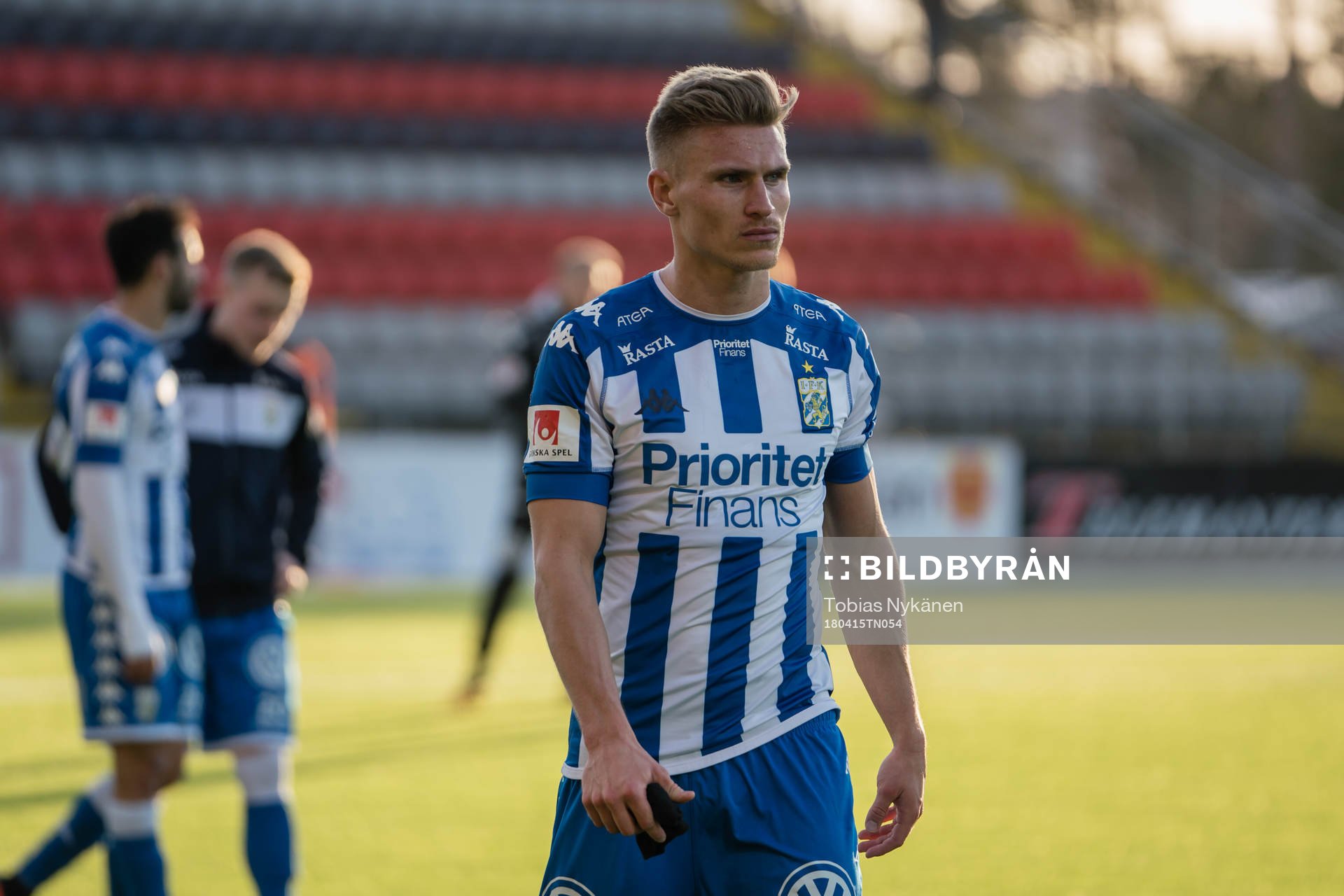 IFK Göteborgs Carl Starfelt deppar
