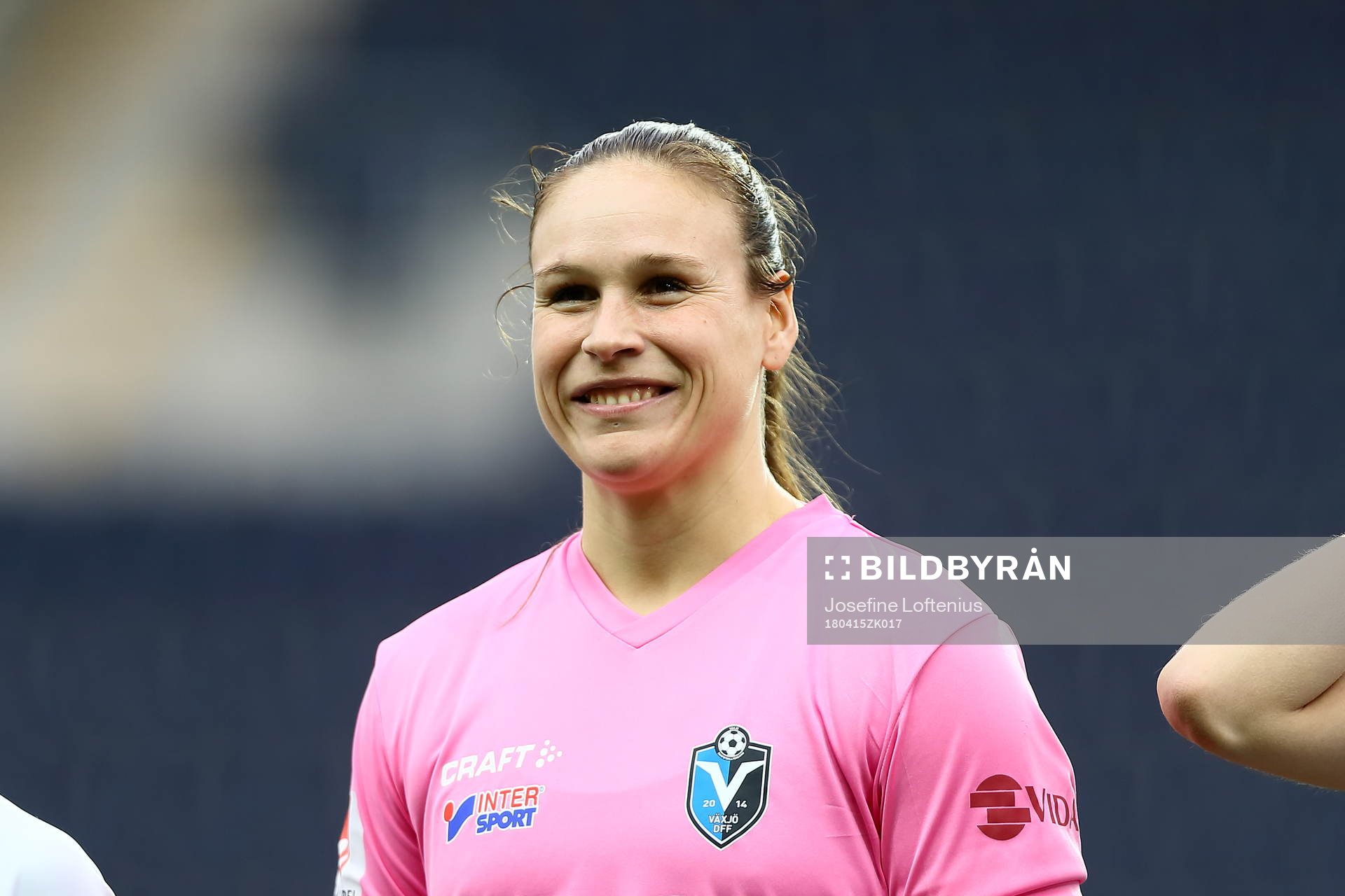 Växjös målvakt Katlynn Fraine  innan fotbollsmatchen i
