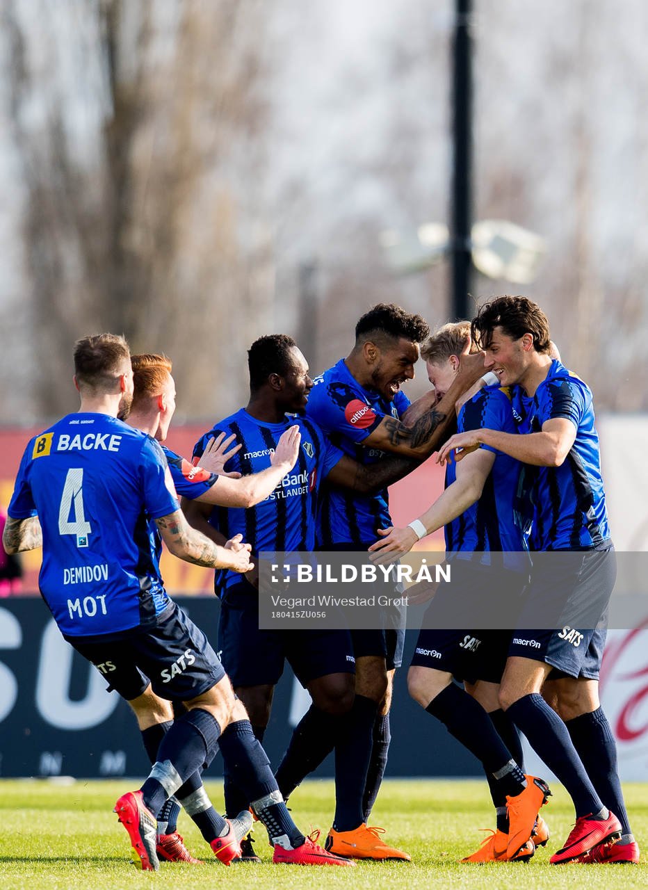 Ola Brynhildsen of Stabæk celebrates scoring 1-0 with