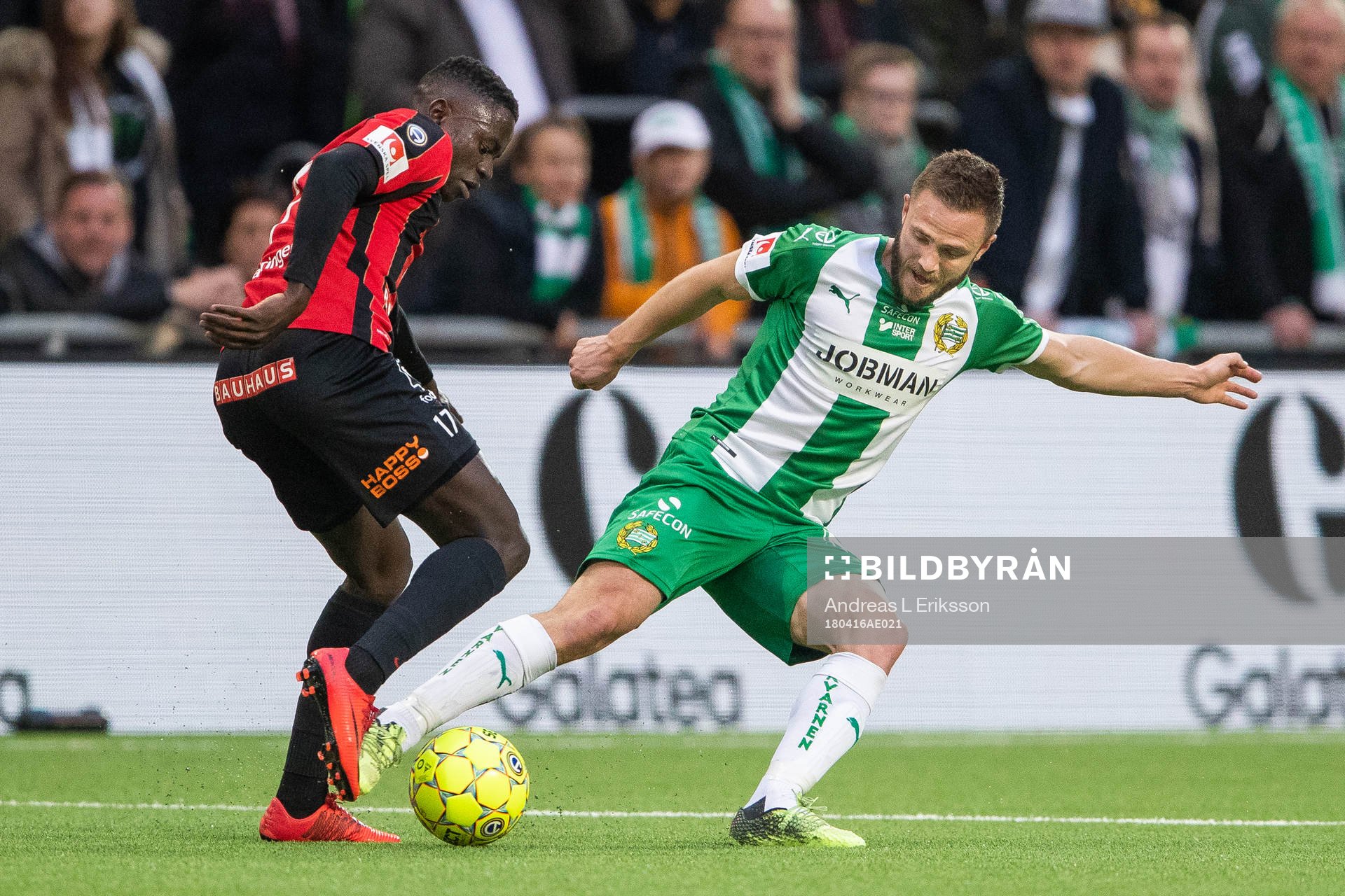 Brommapojkarnas Eric Johana Omondi och Hammarbys Mats