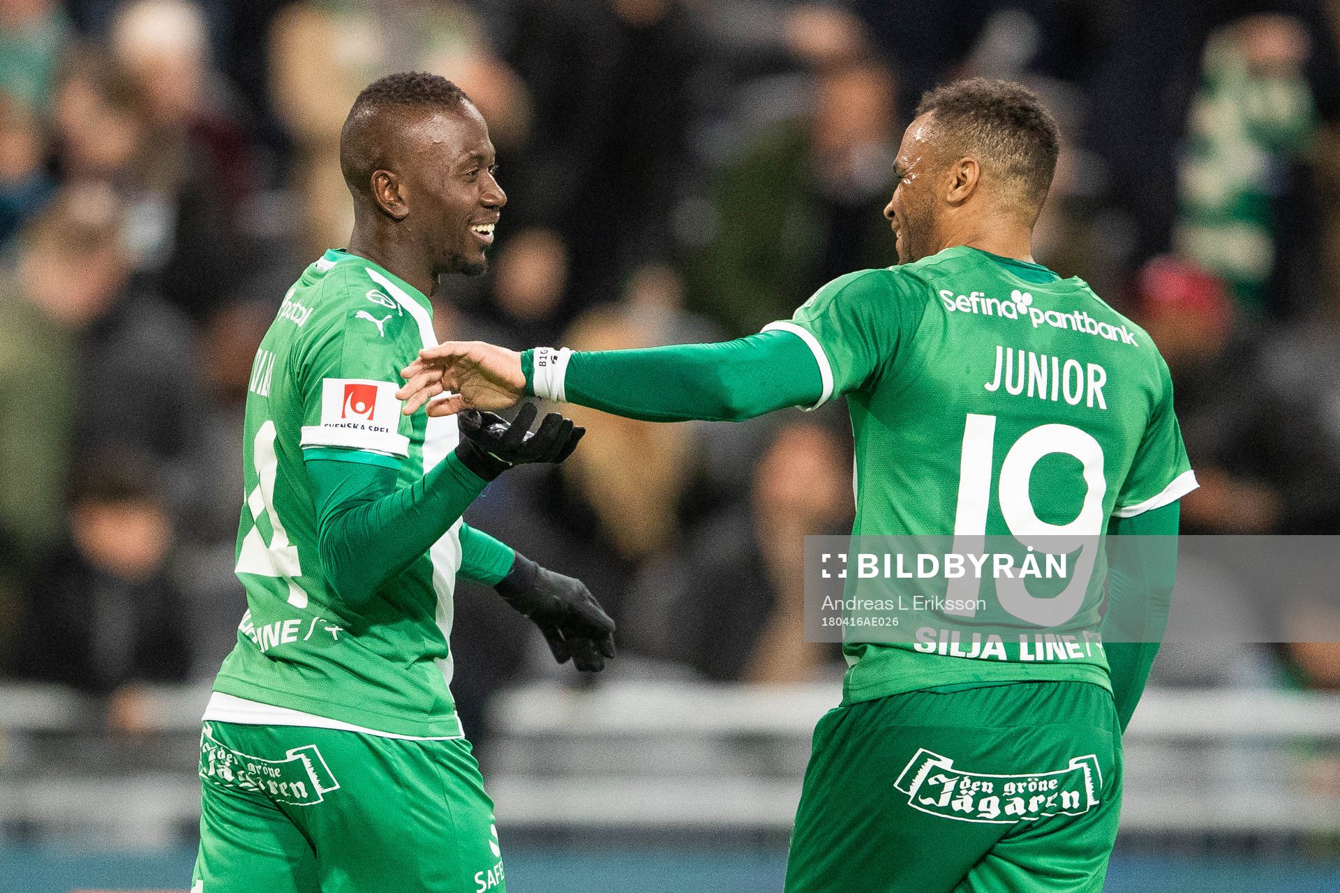 Hammarbys Pa Amat Dibba jublar med Serge-Junior Martinsson