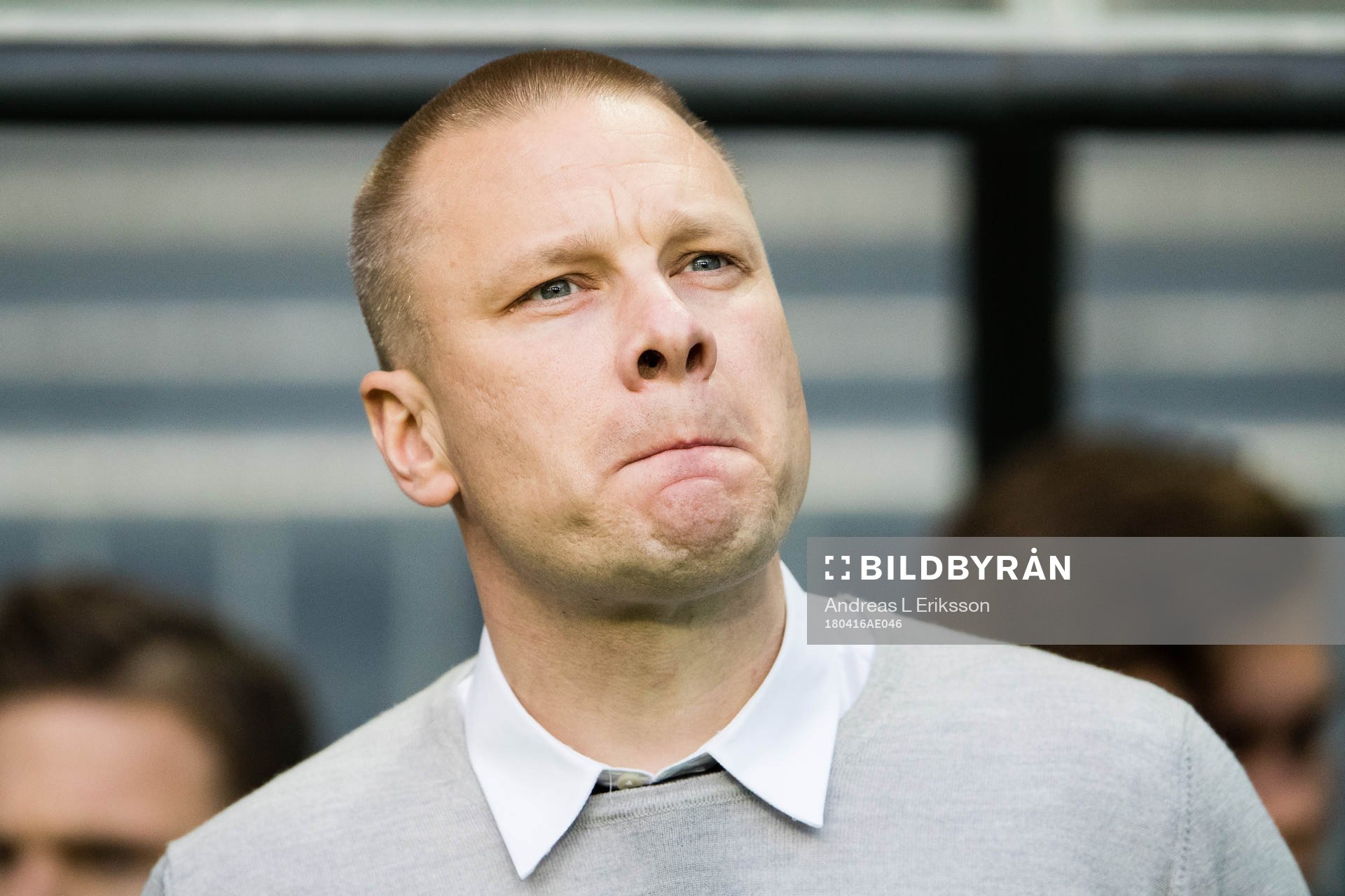 Hammarbys tränare Stefan Billborn innan fotbollsmatchen i