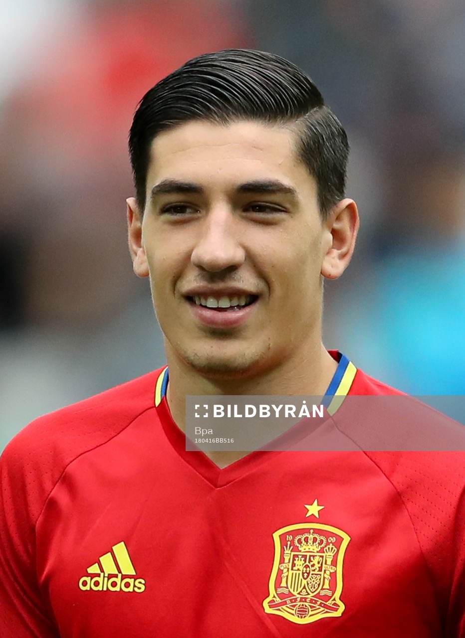Fotboll, VM 2018, Porträtt, Spanien: Hector Bellerin, Spanien, poserar för ett porträtt den 16 april 2018