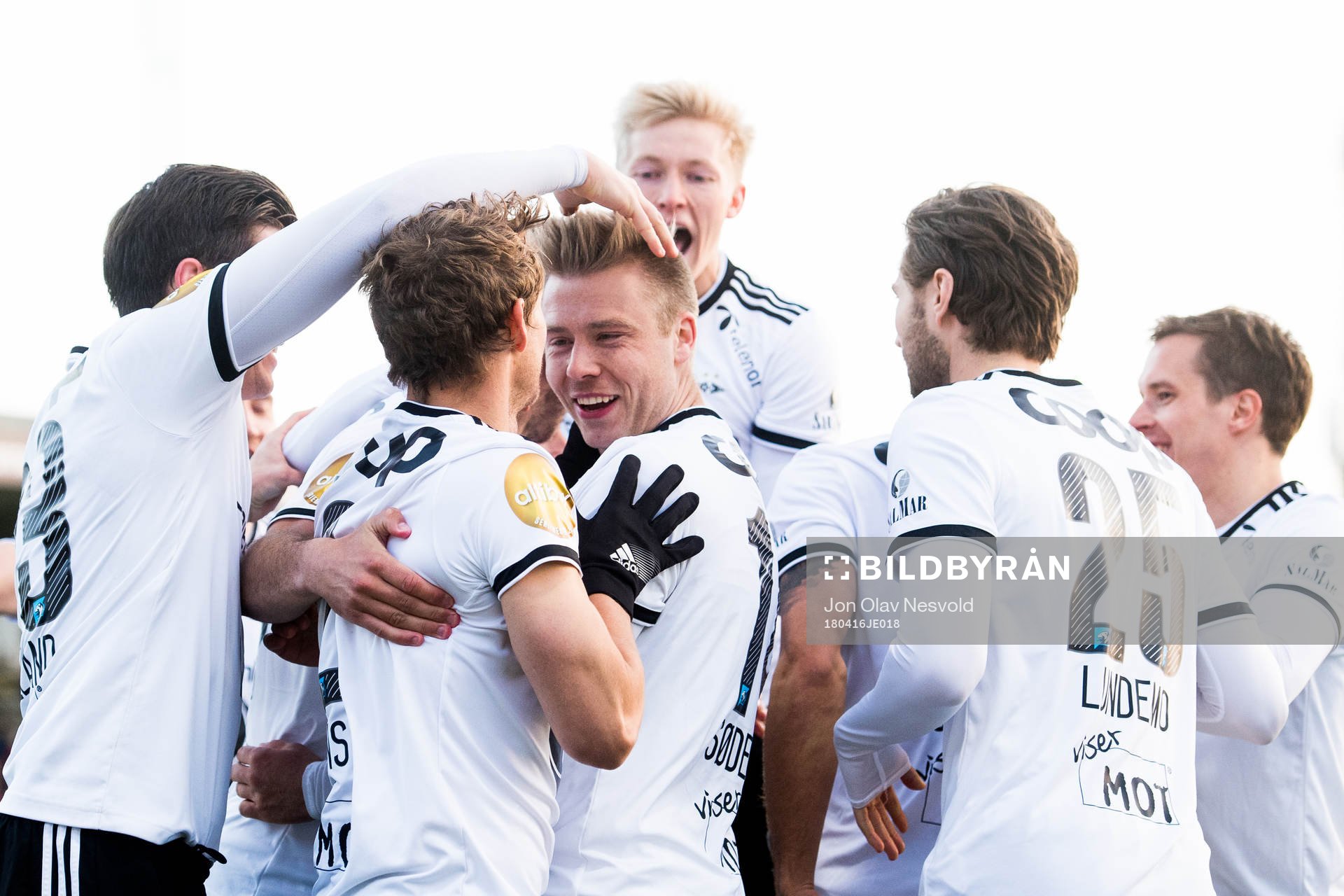 Alexander Toft Søderlund of Rosenborg celebrates the 1-0