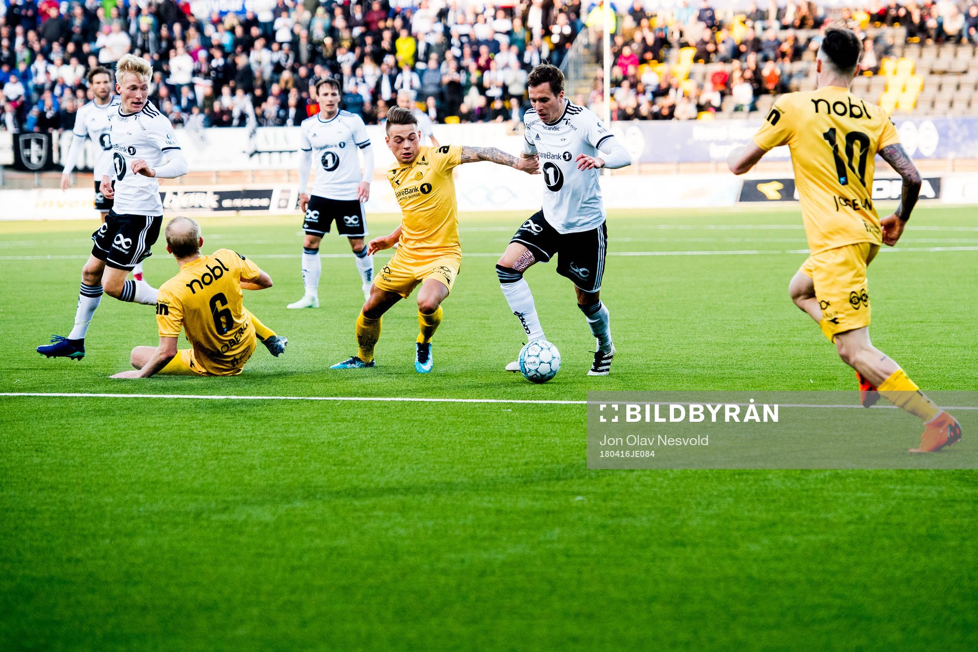 Patrick Berg of Bodø/Glimt and Anders Konradsen of