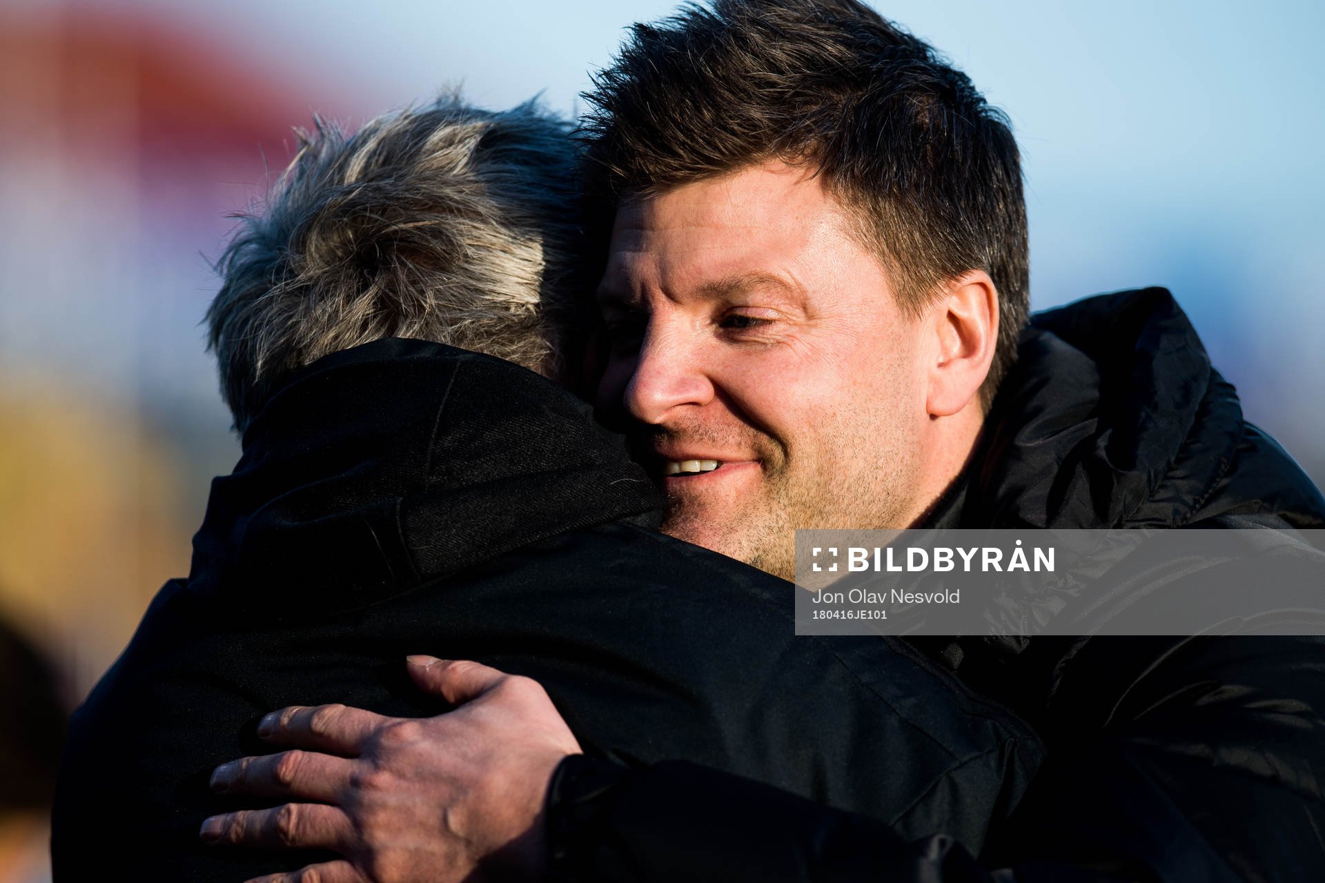 Aasmund Karl Bjørkan, coach of Bodø/Glimt, hugs Kåre