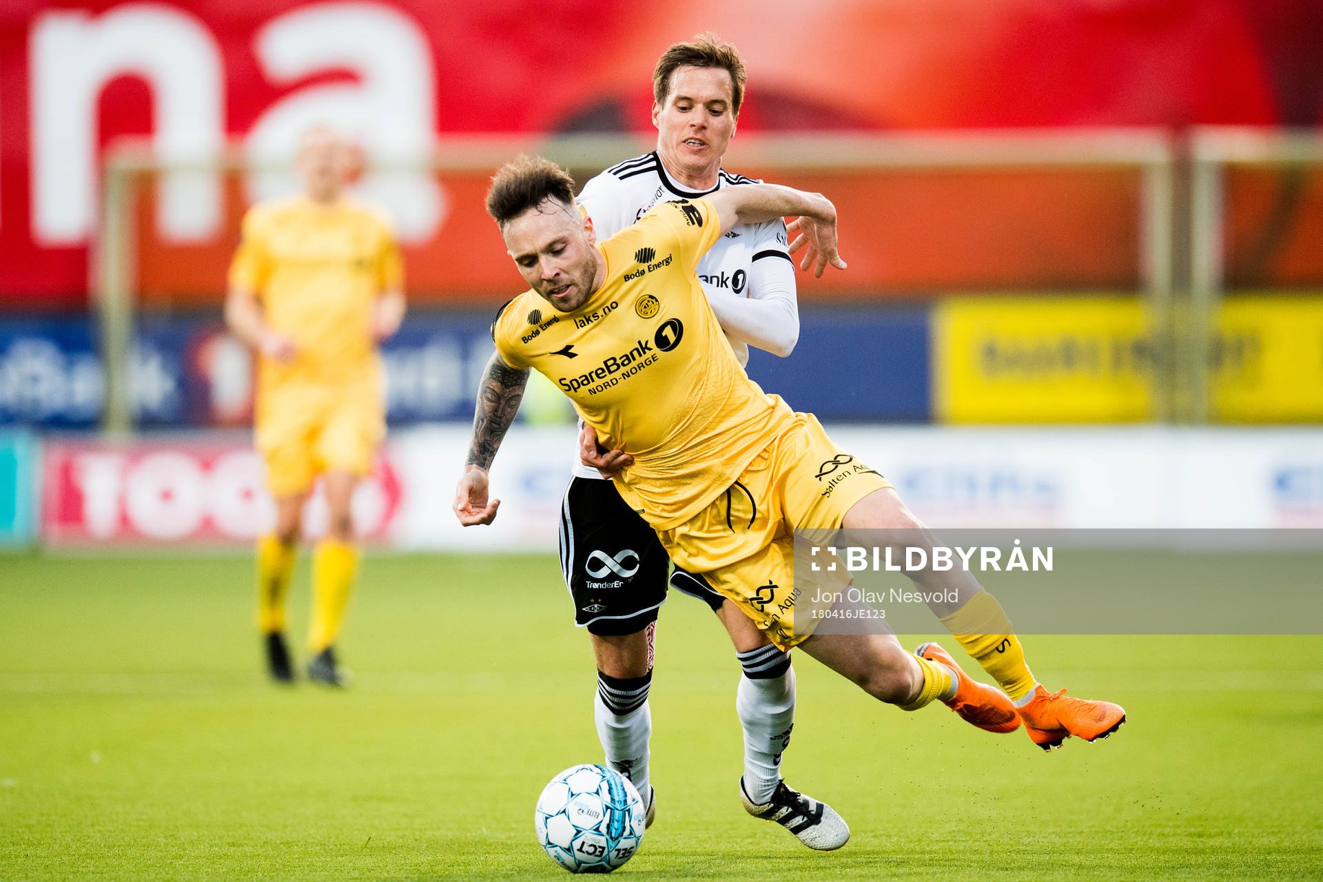 José Ángel of Bodø/Glimt and Anders Konradsen of