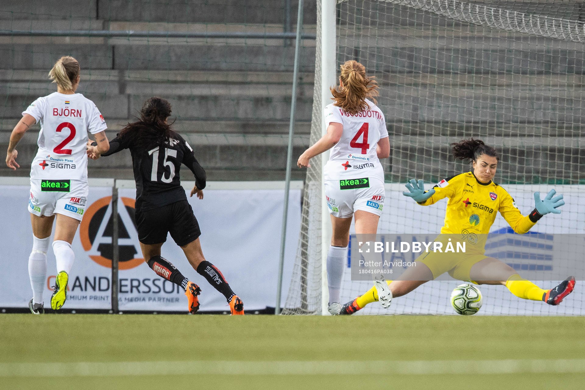Göteborgs Christen Press gör 0-1 bakom Rosengårds