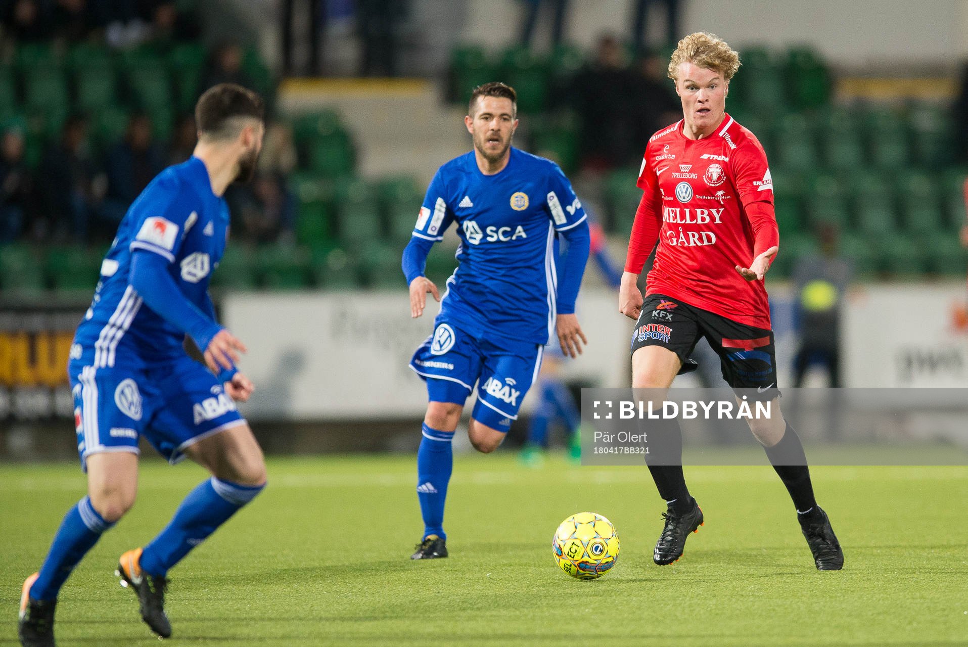 Trelleborgs Freddie Brorsson med boll