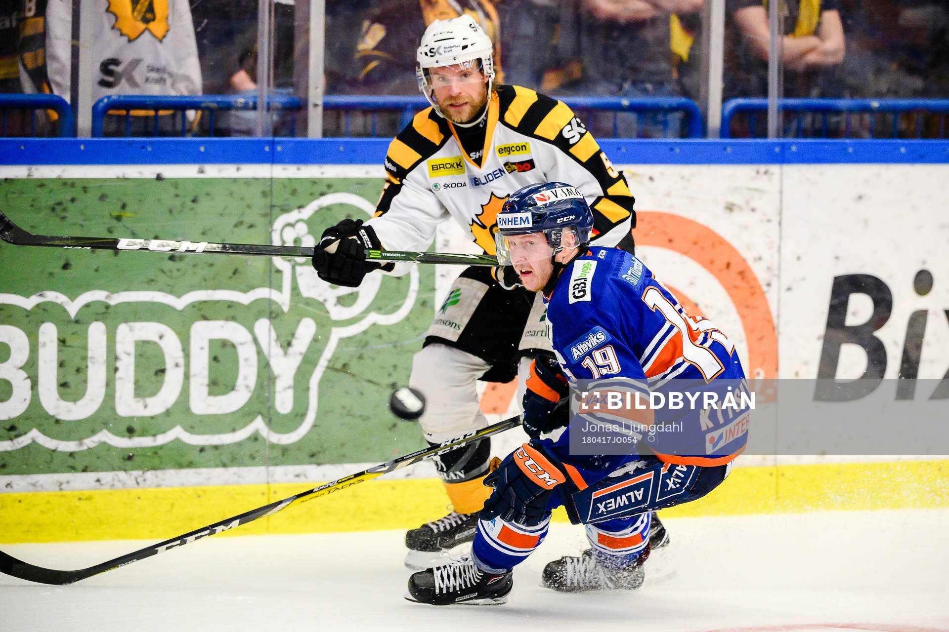 Skellefteås Michael Kostka och Växjös Tuomas Kiiskinen