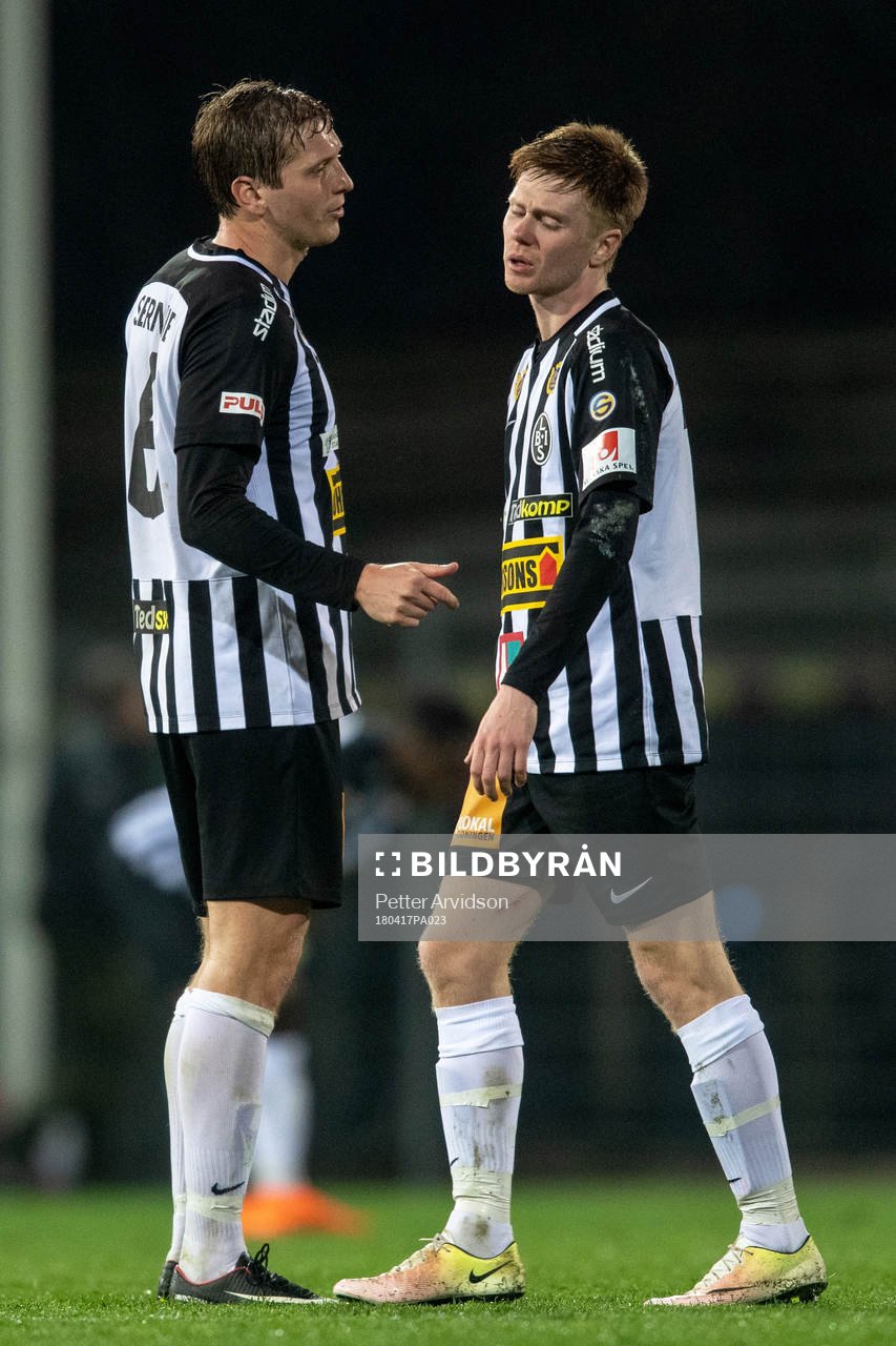 Landskronas Dennis Olofsson och Philip Andersson deppar